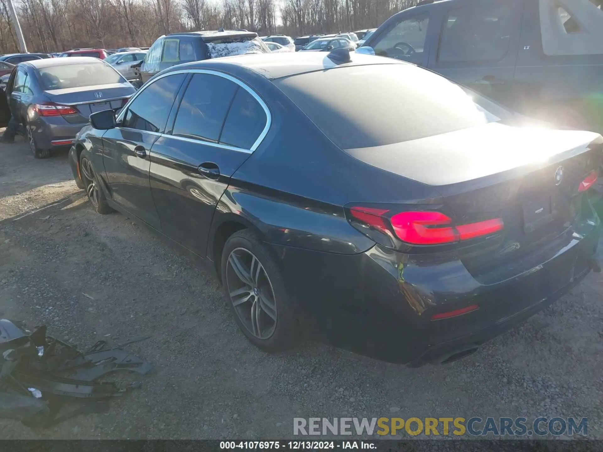 3 fotografías del automóvil dañado WBA13BJ05NWX58987 BMW 530 2022