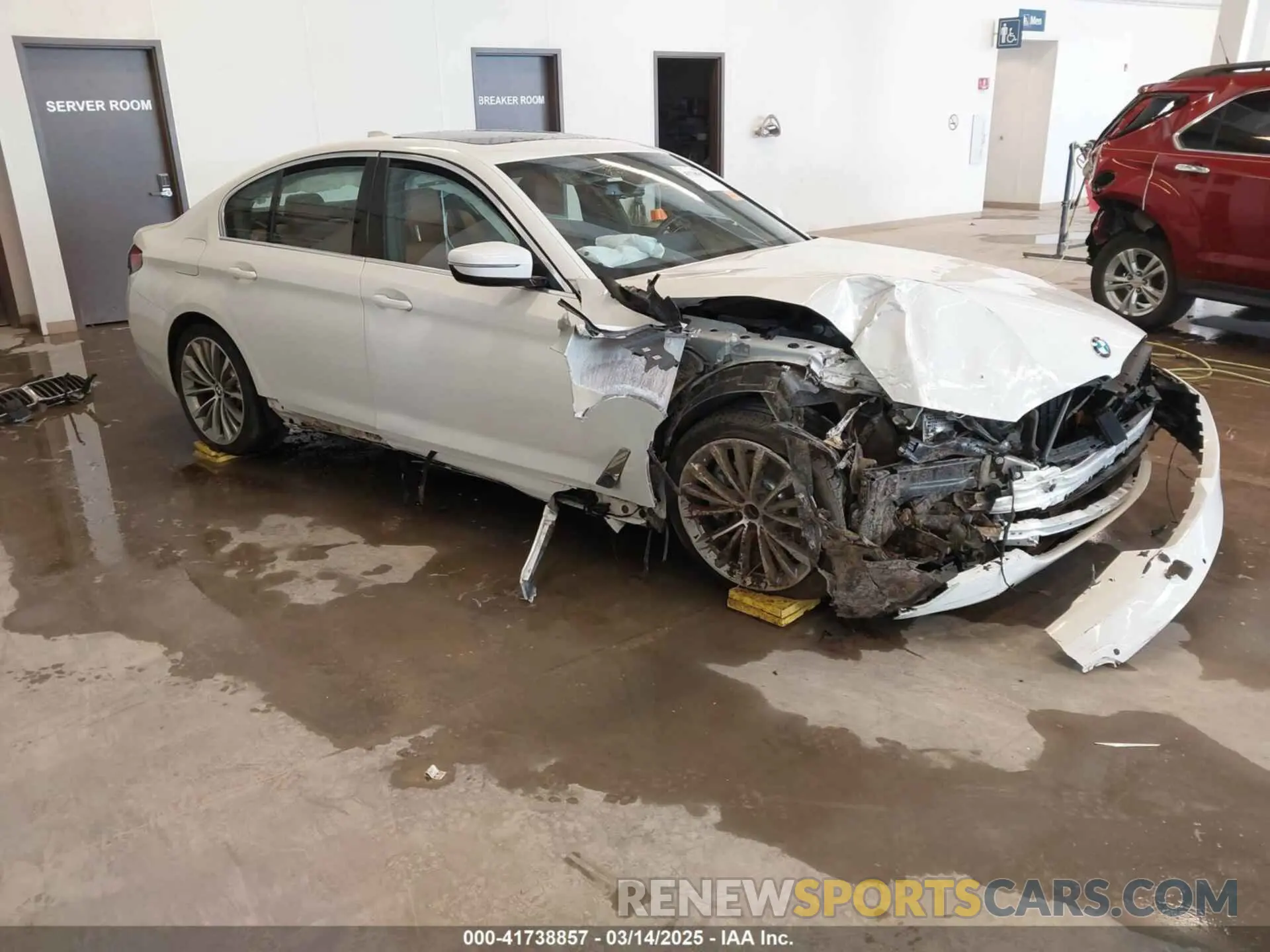 1 fotografías del automóvil dañado WBA13BJ05NWX59007 BMW 530 2022