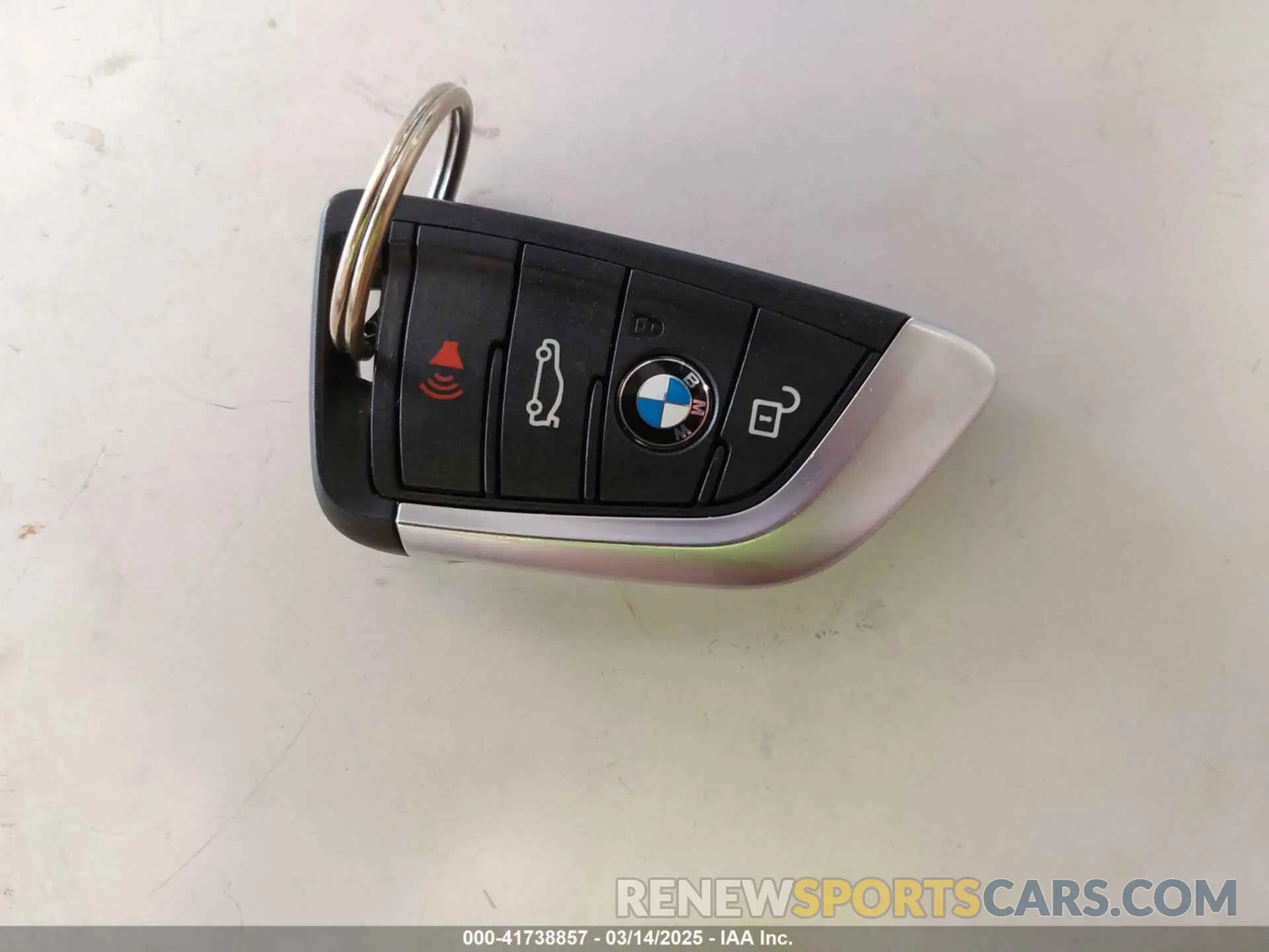 11 fotografías del automóvil dañado WBA13BJ05NWX59007 BMW 530 2022