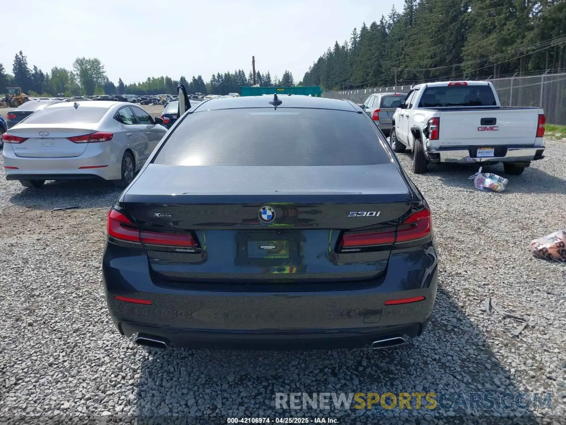 16 fotografías del automóvil dañado WBA13BJ09NWX51234 BMW 530 2022