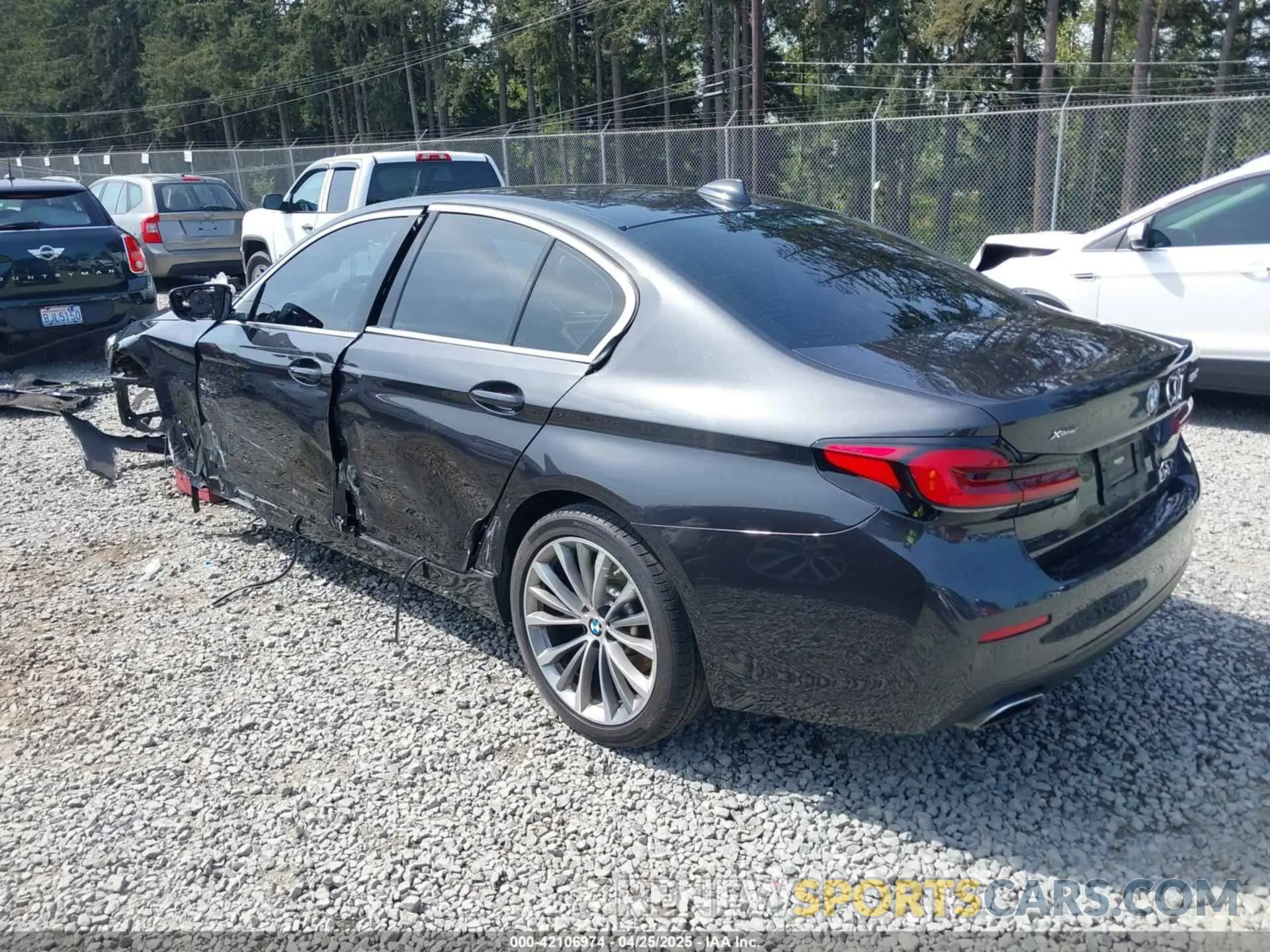 3 fotografías del automóvil dañado WBA13BJ09NWX51234 BMW 530 2022