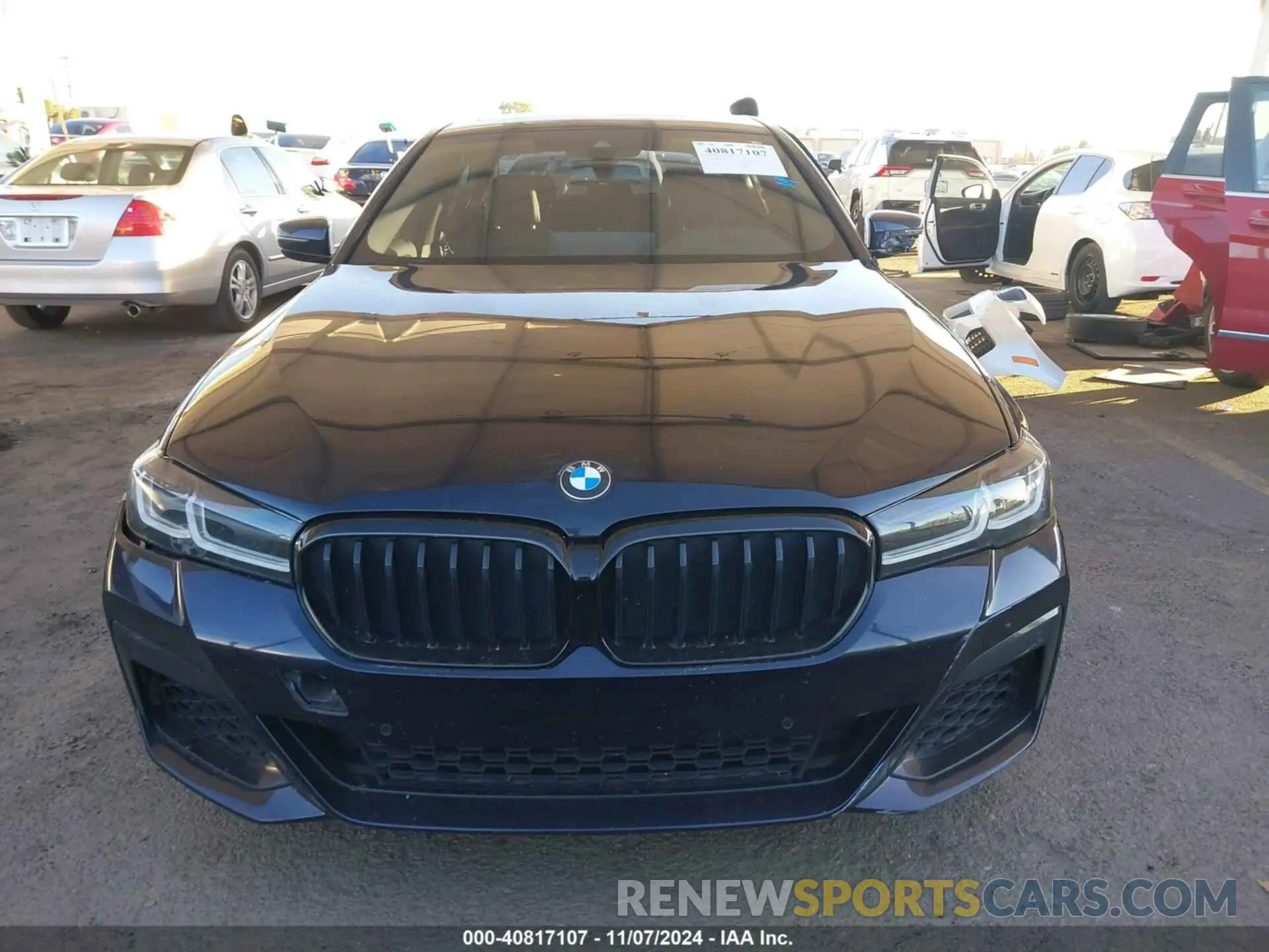 13 fotografías del automóvil dañado WBA53BH00NWX49573 BMW 530 2022