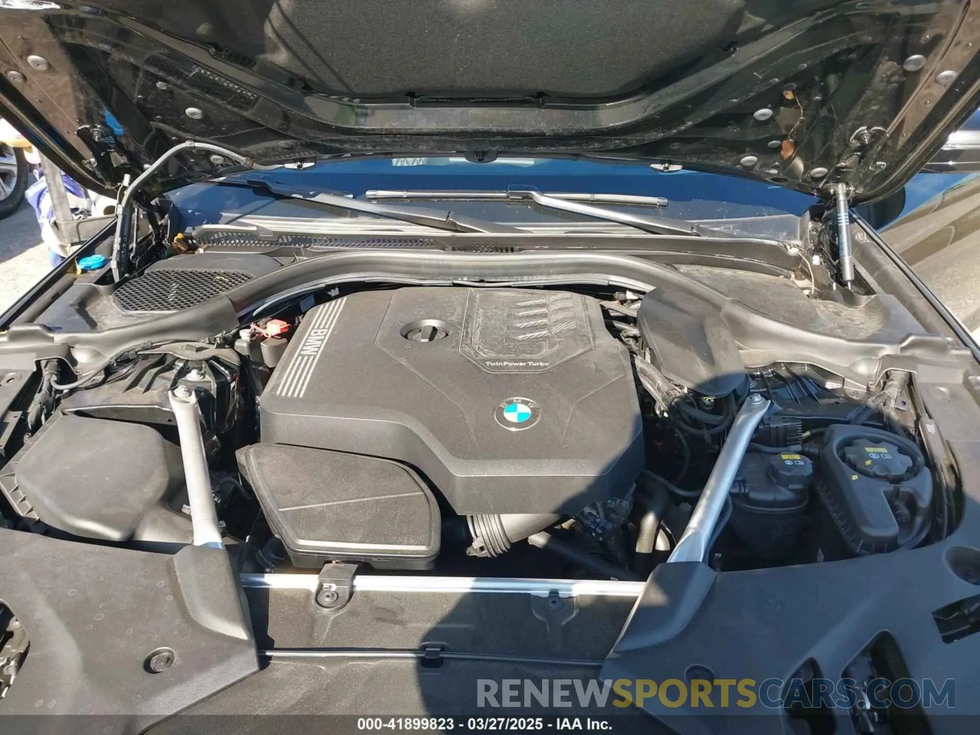 10 fotografías del automóvil dañado WBA53BH04NCK24520 BMW 530 2022