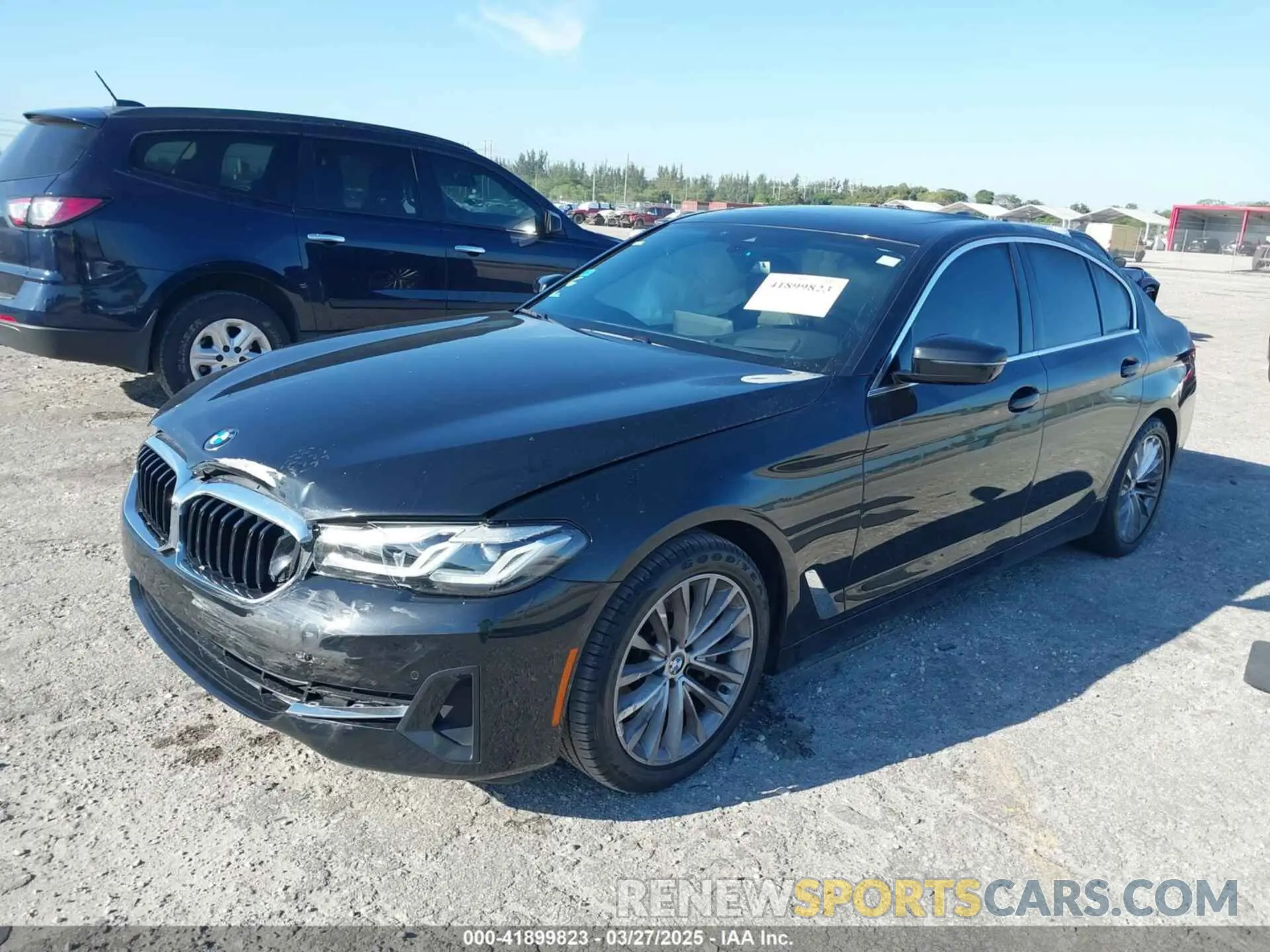 2 fotografías del automóvil dañado WBA53BH04NCK24520 BMW 530 2022