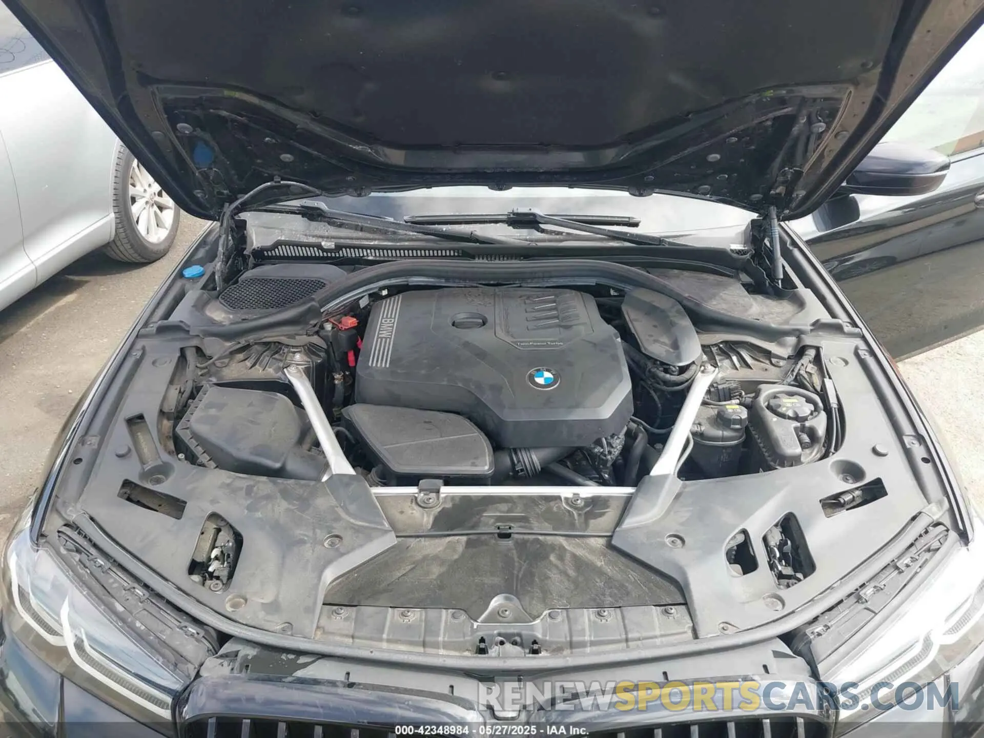 10 fotografías del automóvil dañado WBA53BH07NWX62224 BMW 530 2022