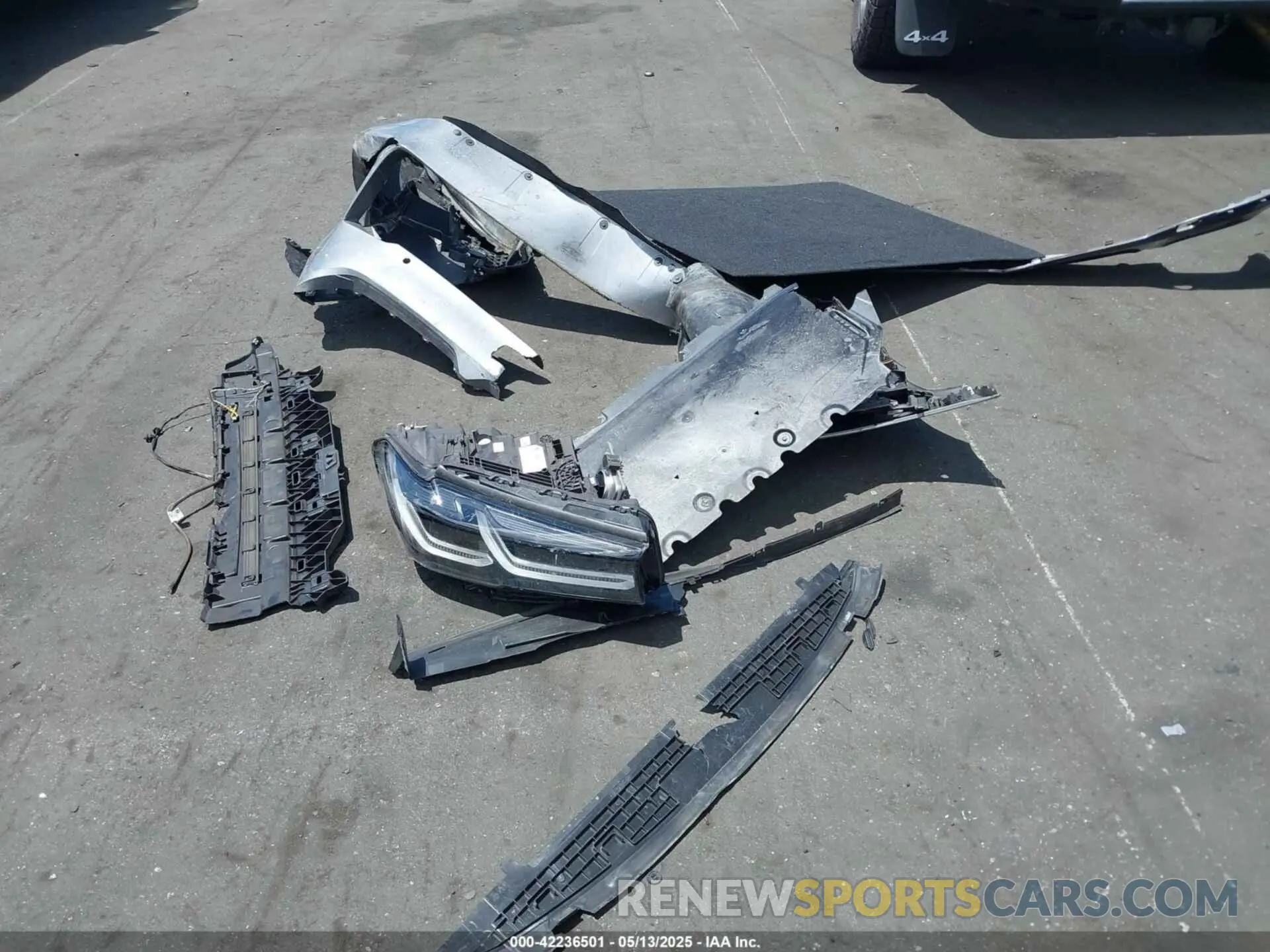 12 fotografías del automóvil dañado WBA53BH03PWY06061 BMW 530 2023