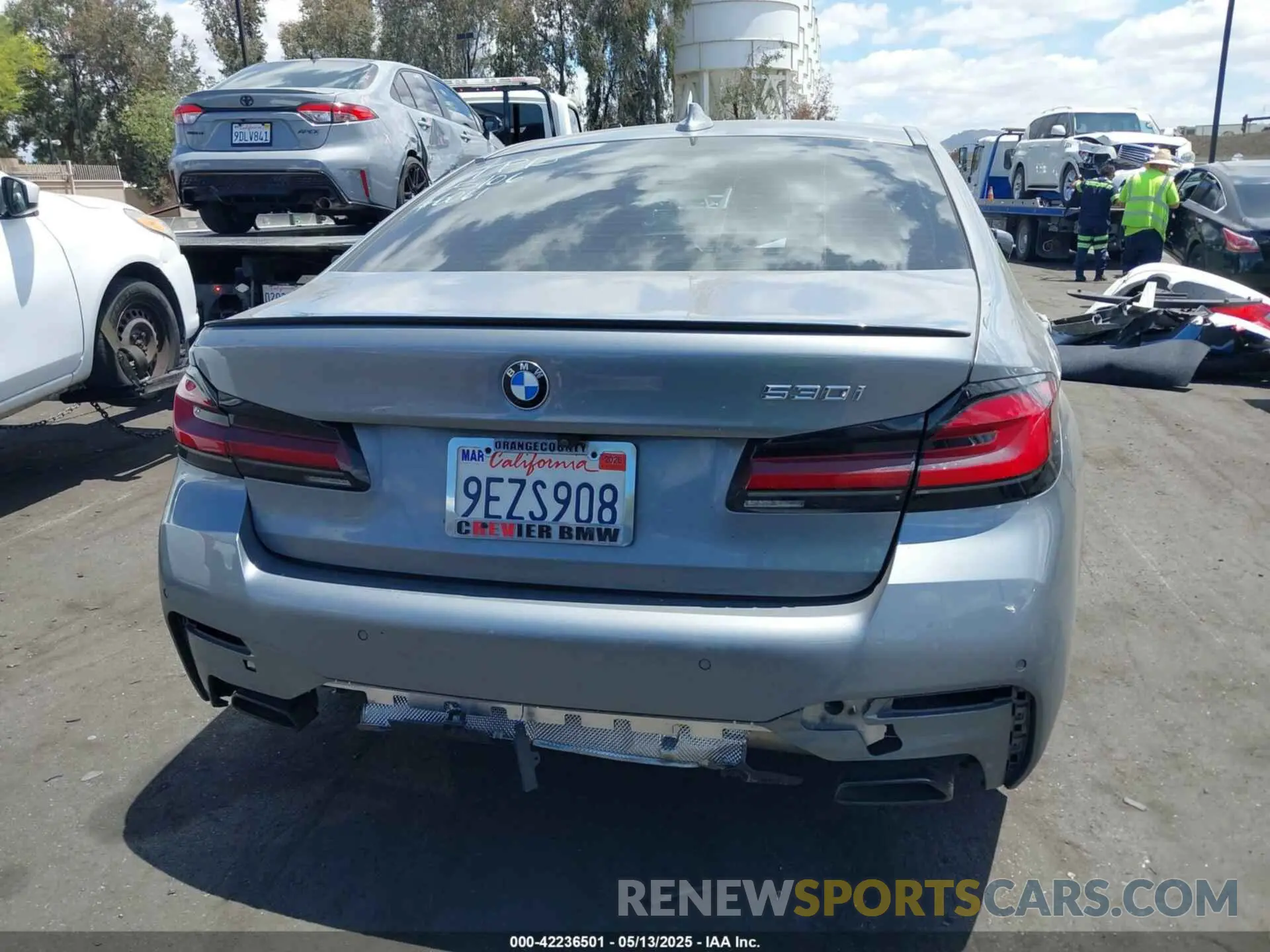 17 fotografías del automóvil dañado WBA53BH03PWY06061 BMW 530 2023