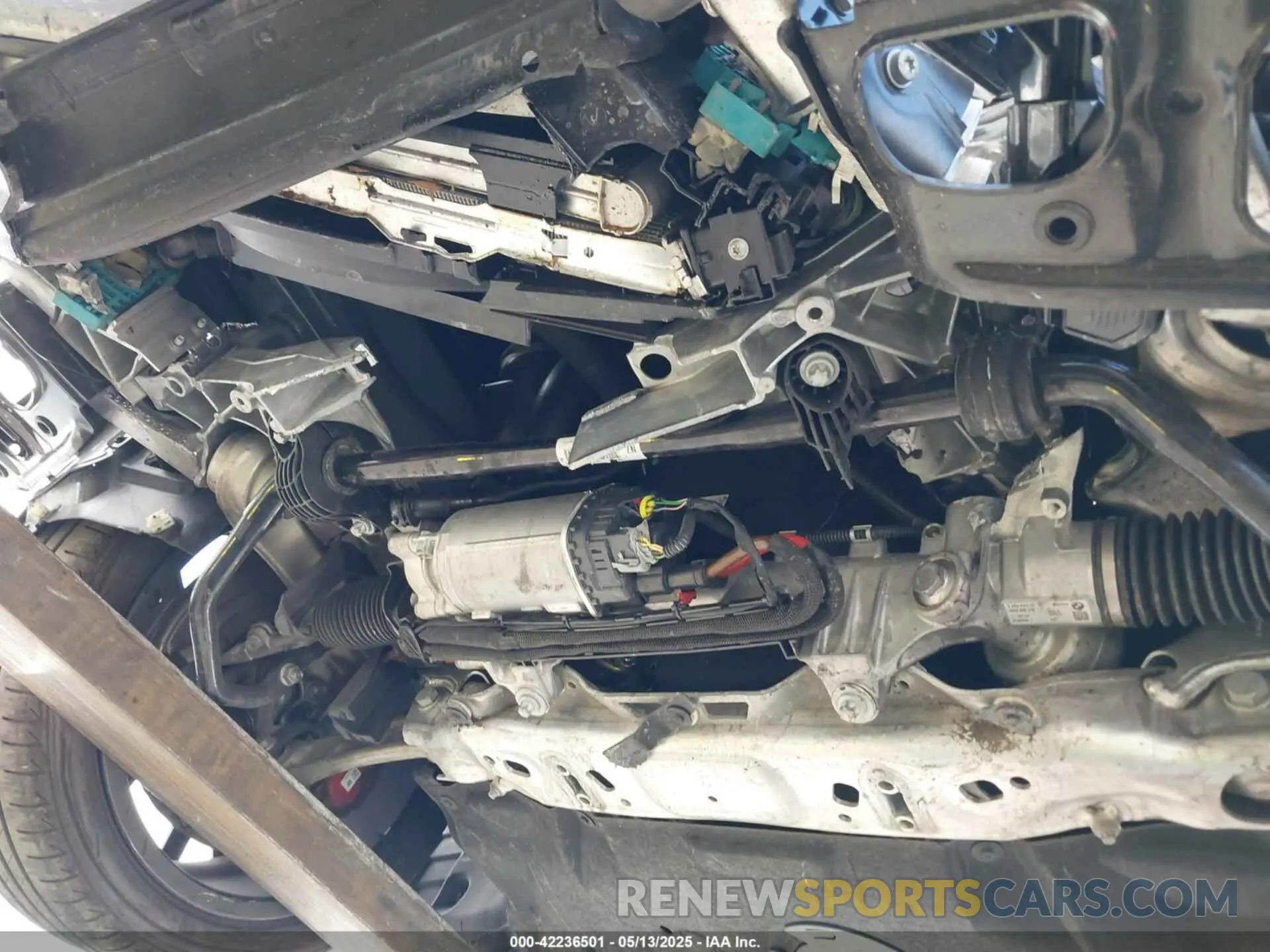 22 fotografías del automóvil dañado WBA53BH03PWY06061 BMW 530 2023