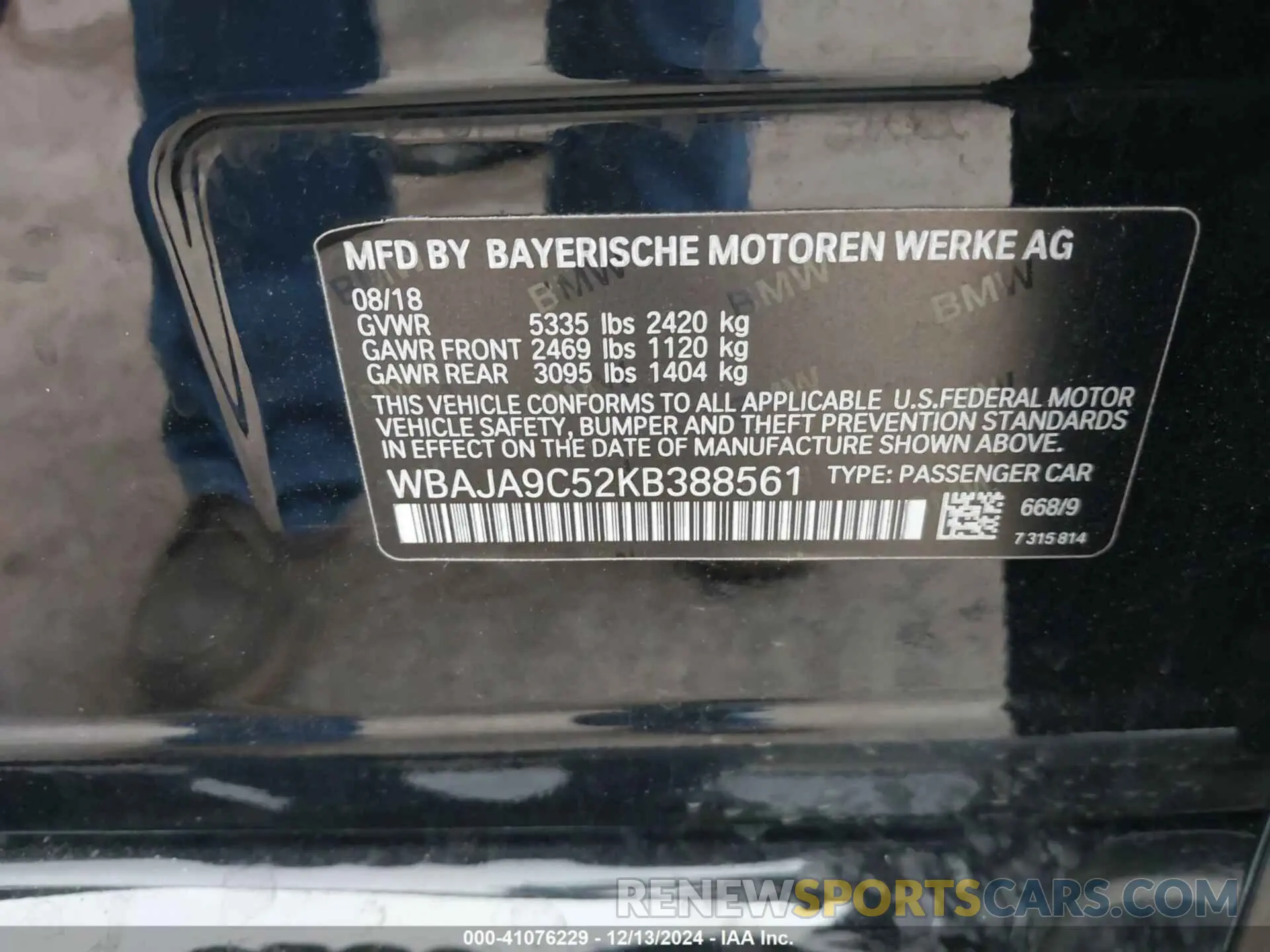9 fotografías del automóvil dañado WBAJA9C52KB388561 BMW 530E 2019