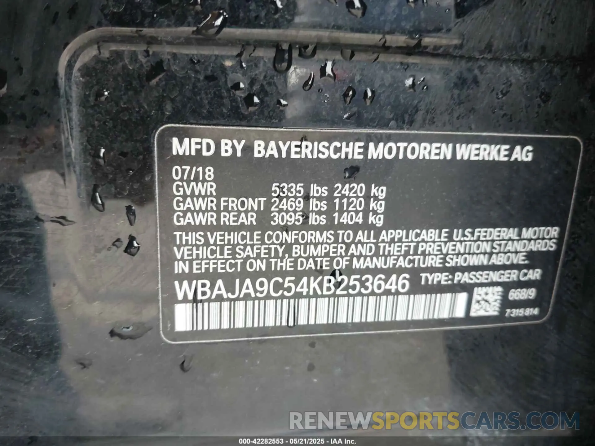 9 fotografías del automóvil dañado WBAJA9C54KB253646 BMW 530E 2019