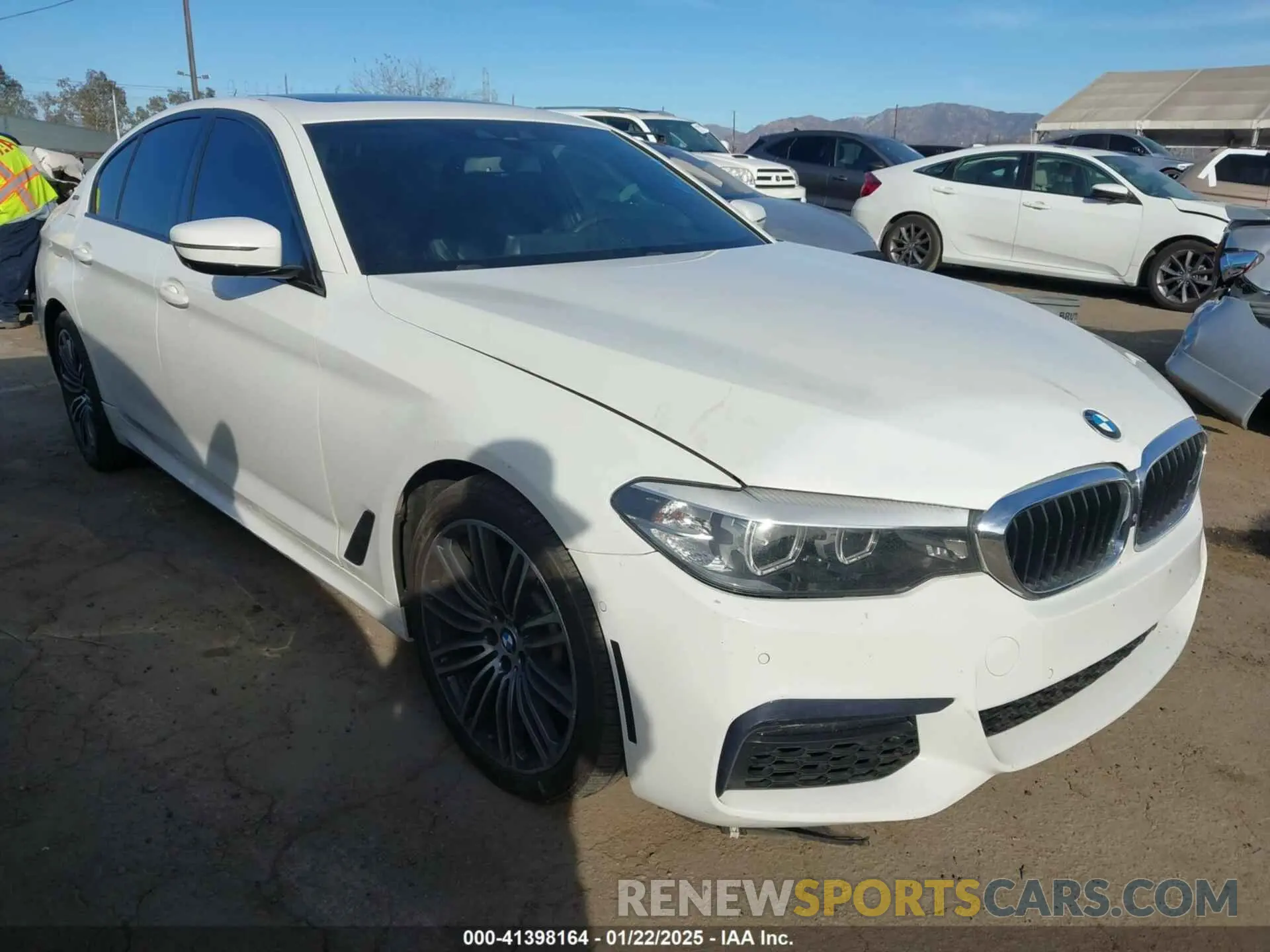1 fotografías del automóvil dañado WBAJA9C55KB254885 BMW 530E 2019