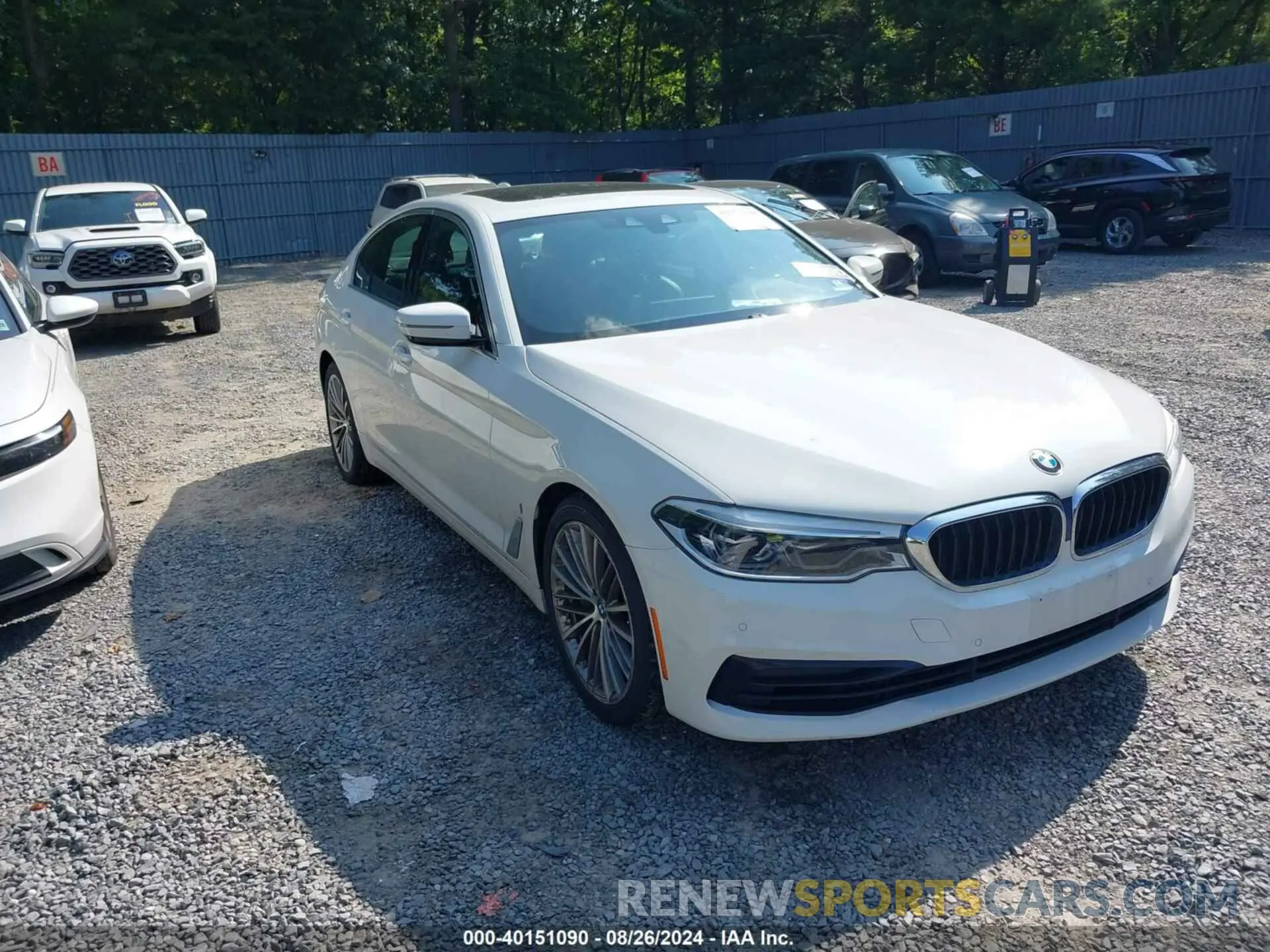 1 fotografías del automóvil dañado WBAJA9C56KB388840 BMW 530E 2019