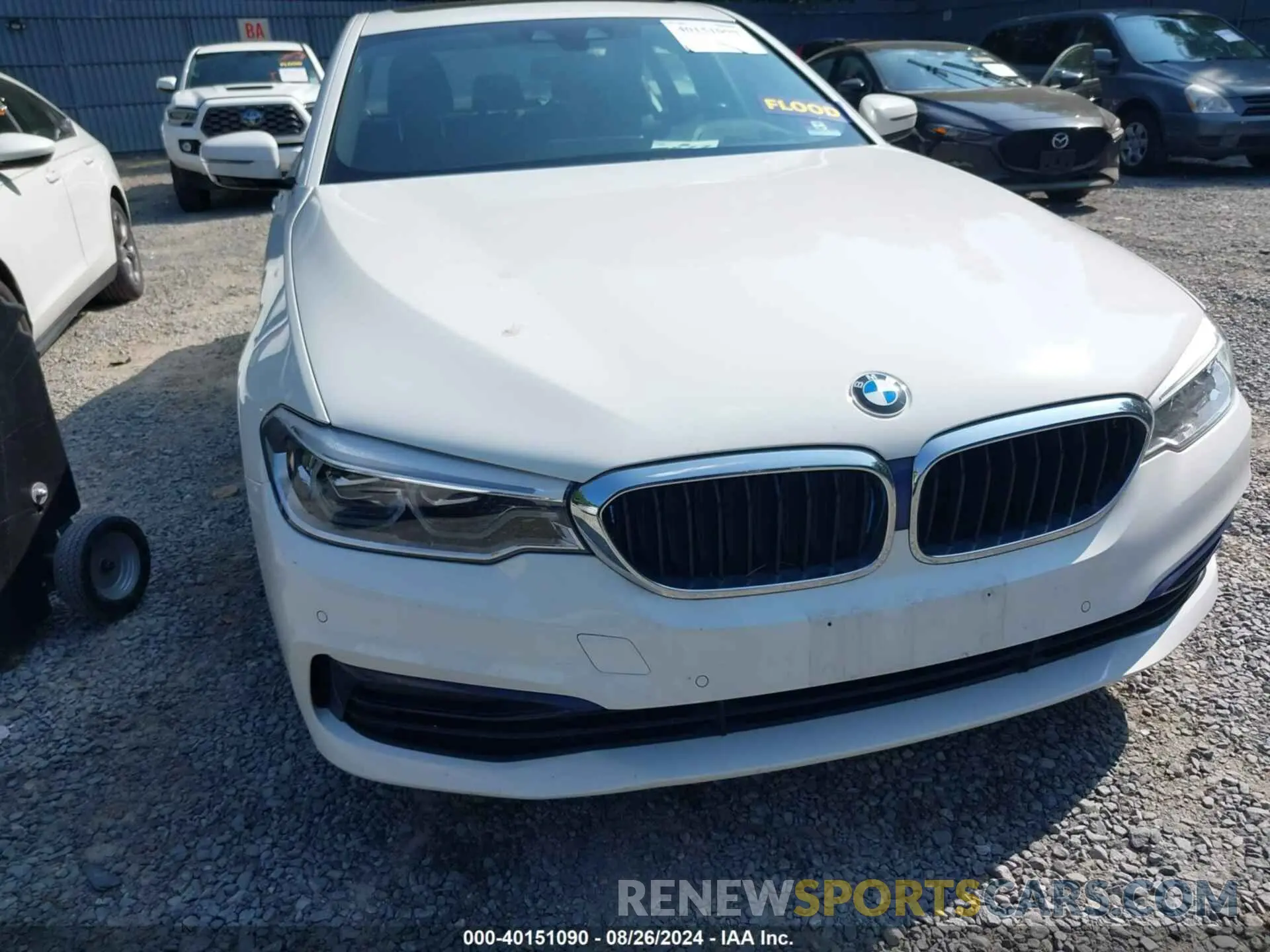 6 fotografías del automóvil dañado WBAJA9C56KB388840 BMW 530E 2019
