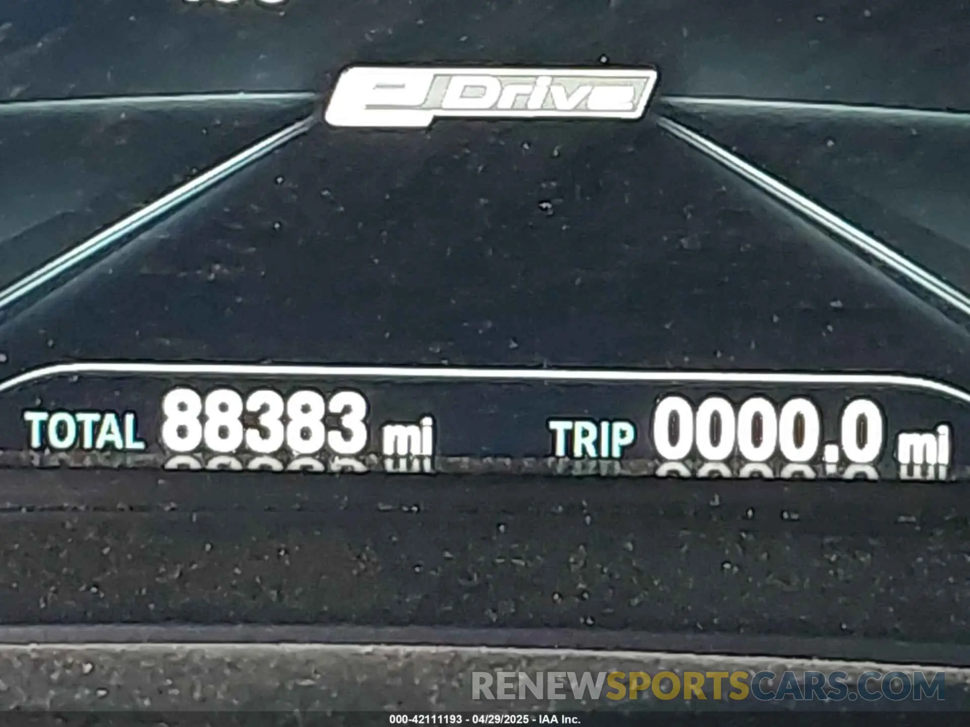 15 fotografías del automóvil dañado WBAJA9C58KB389245 BMW 530E 2019