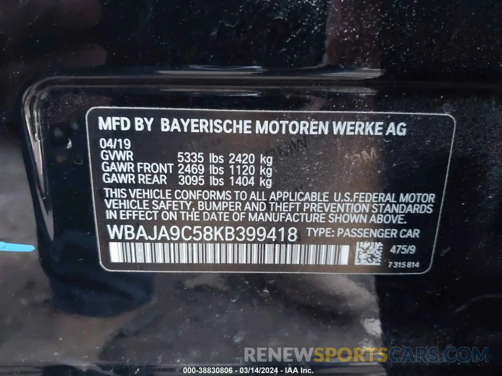 9 fotografías del automóvil dañado WBAJA9C58KB399418 BMW 530E 2019