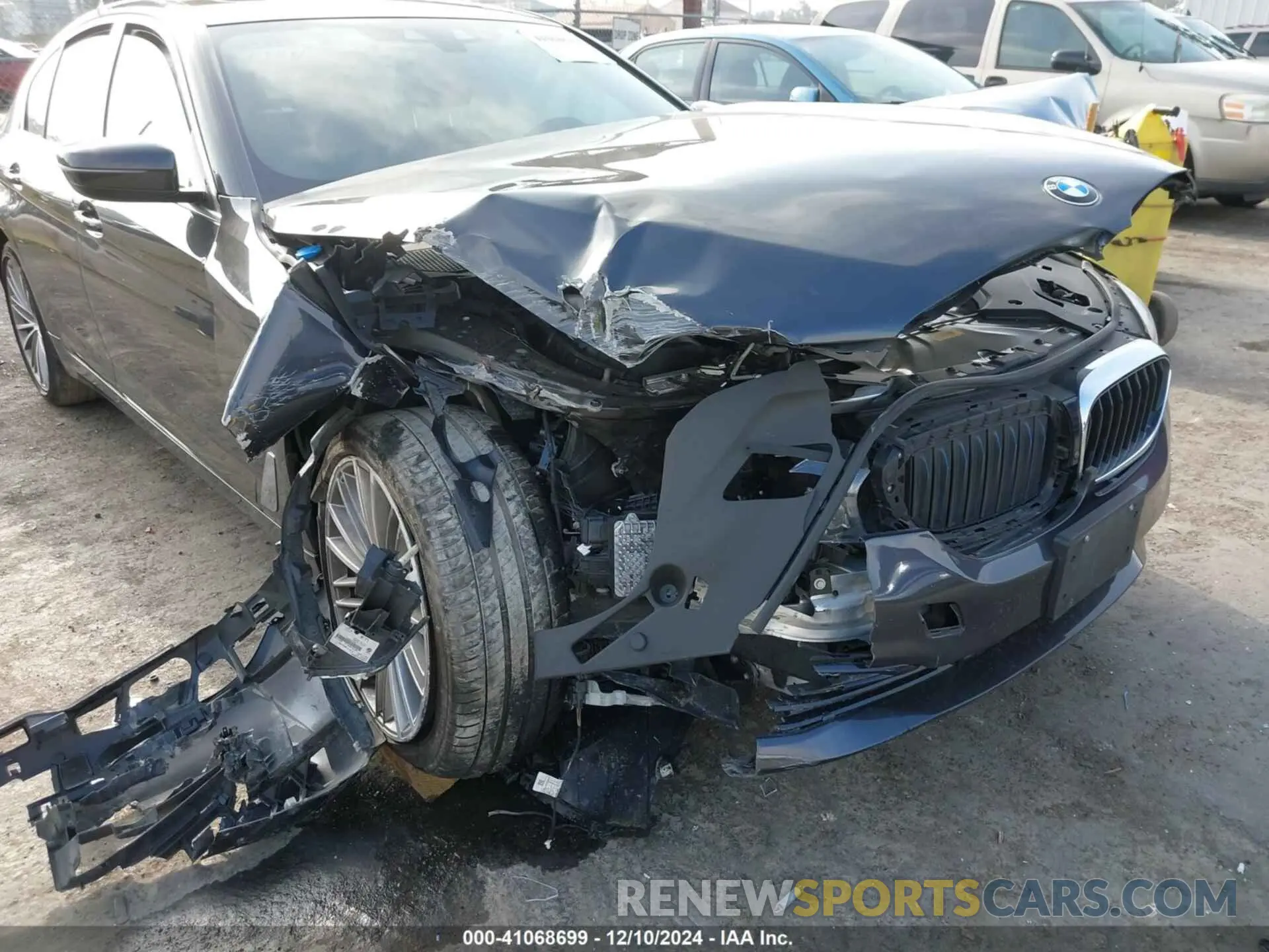 6 fotografías del automóvil dañado WBAJA9C04LCE06903 BMW 530E 2020