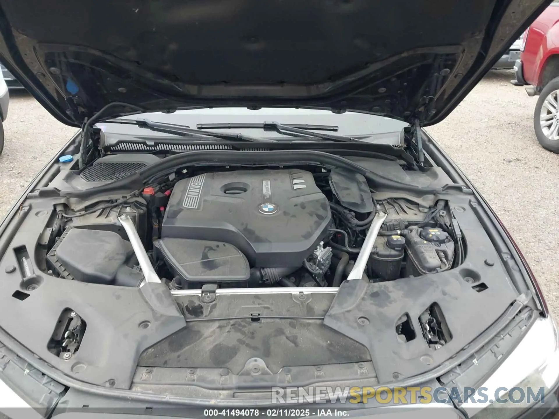 10 fotografías del automóvil dañado WBAJA5C52KWW06869 BMW 530I 2019