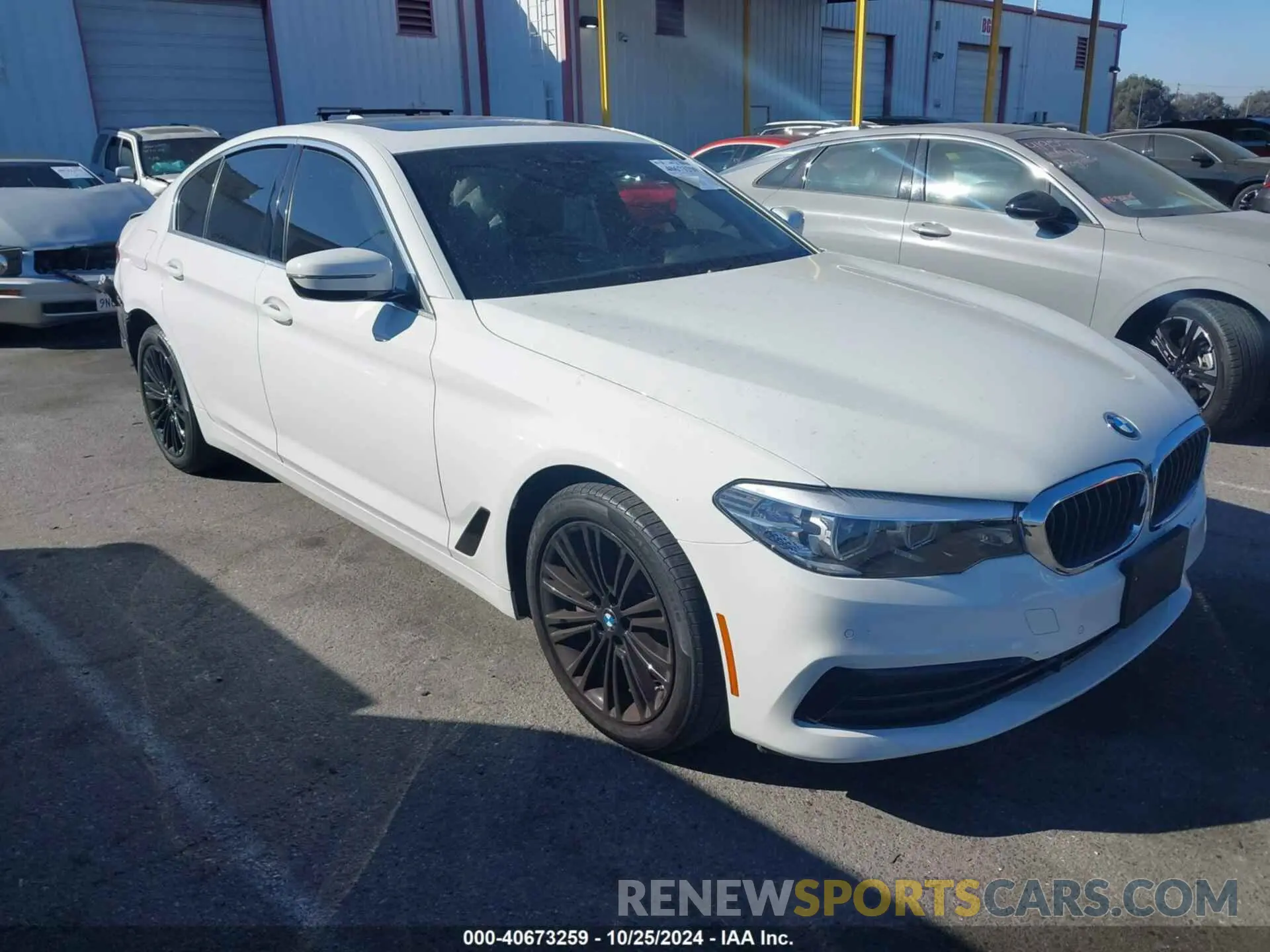 1 fotografías del automóvil dañado WBAJA5C53KBX87360 BMW 530I 2019