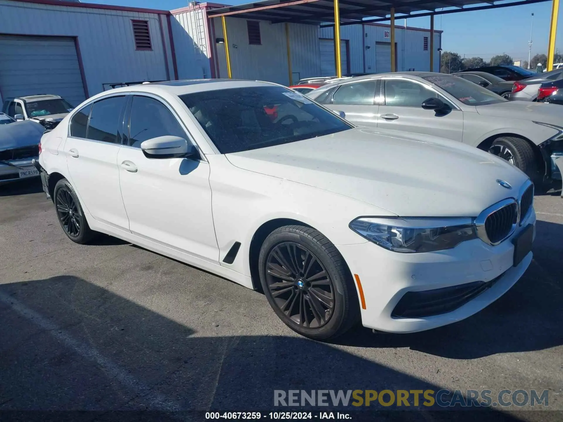 12 fotografías del automóvil dañado WBAJA5C53KBX87360 BMW 530I 2019
