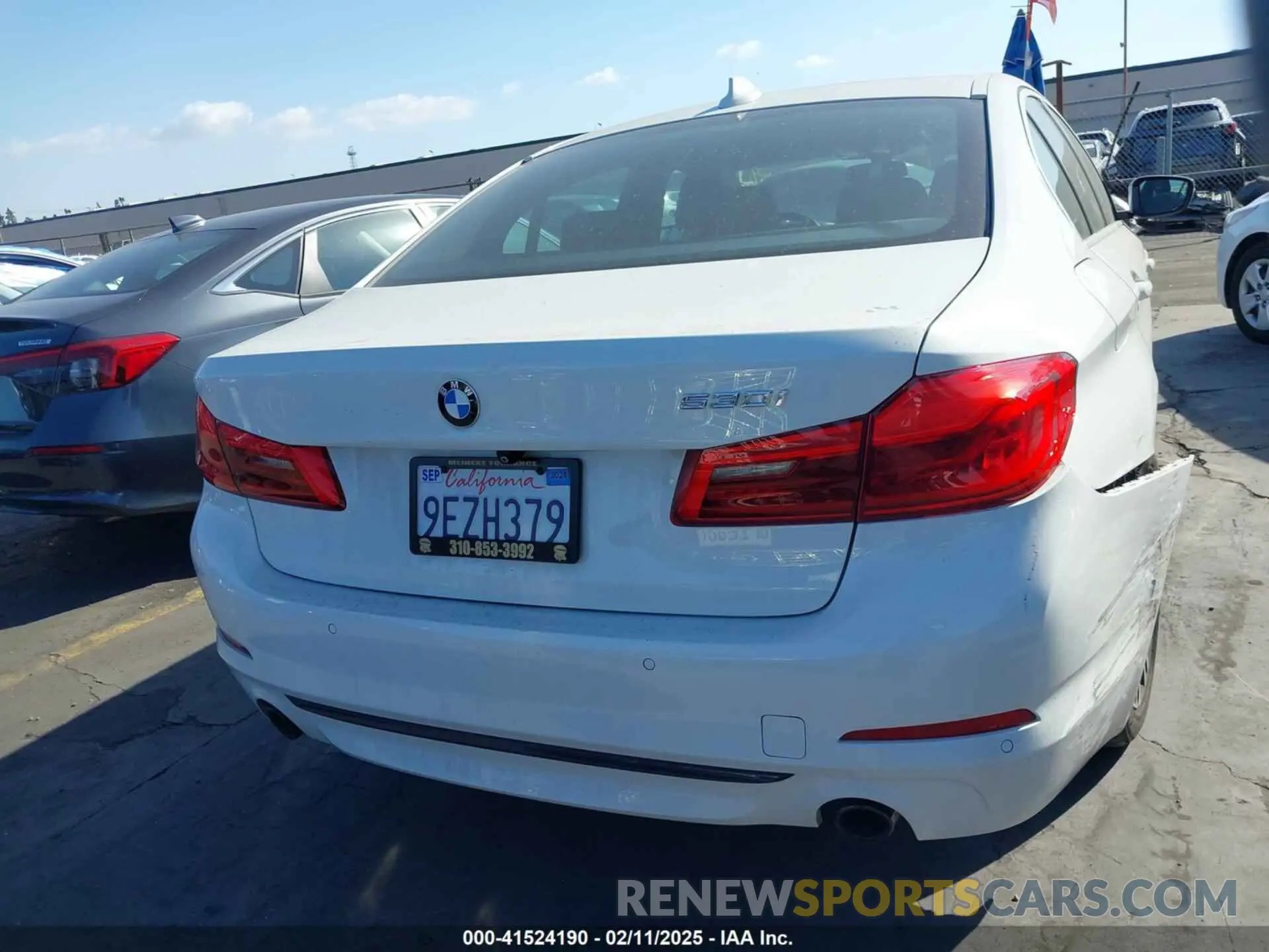 16 fotografías del automóvil dañado WBAJA5C53KWW48516 BMW 530I 2019