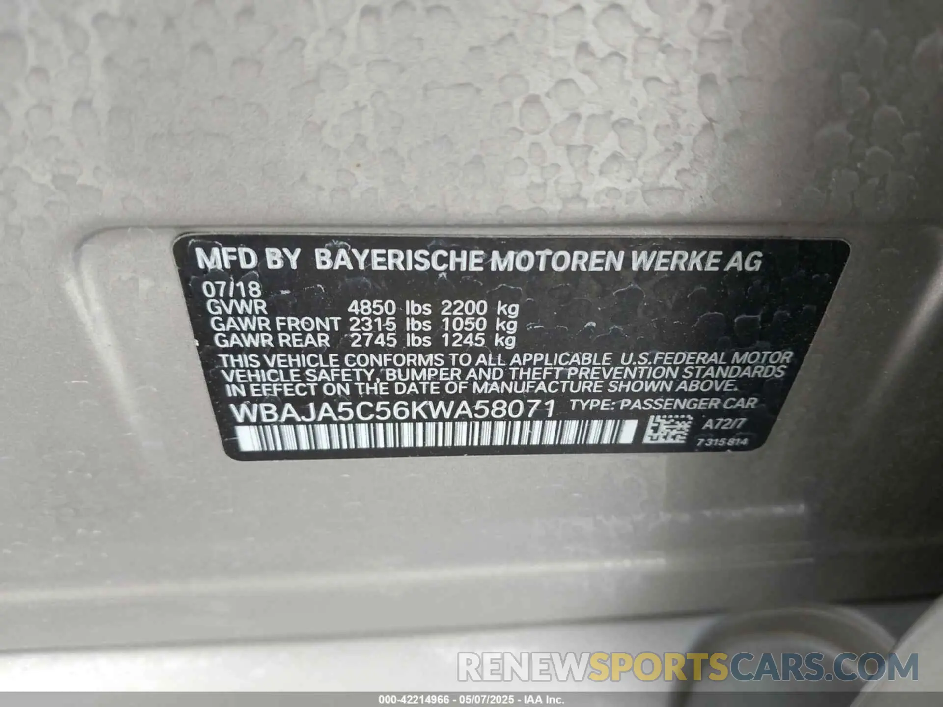9 fotografías del automóvil dañado WBAJA5C56KWA58071 BMW 530I 2019