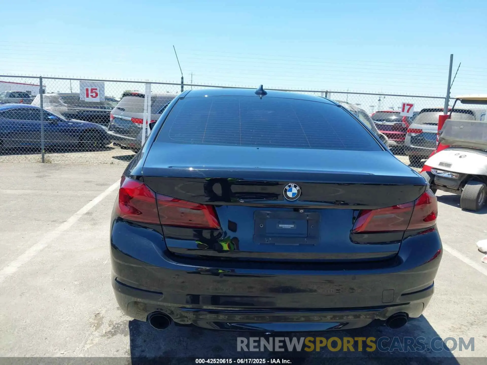 16 fotografías del automóvil dañado WBAJA5C58KBX86687 BMW 530I 2019