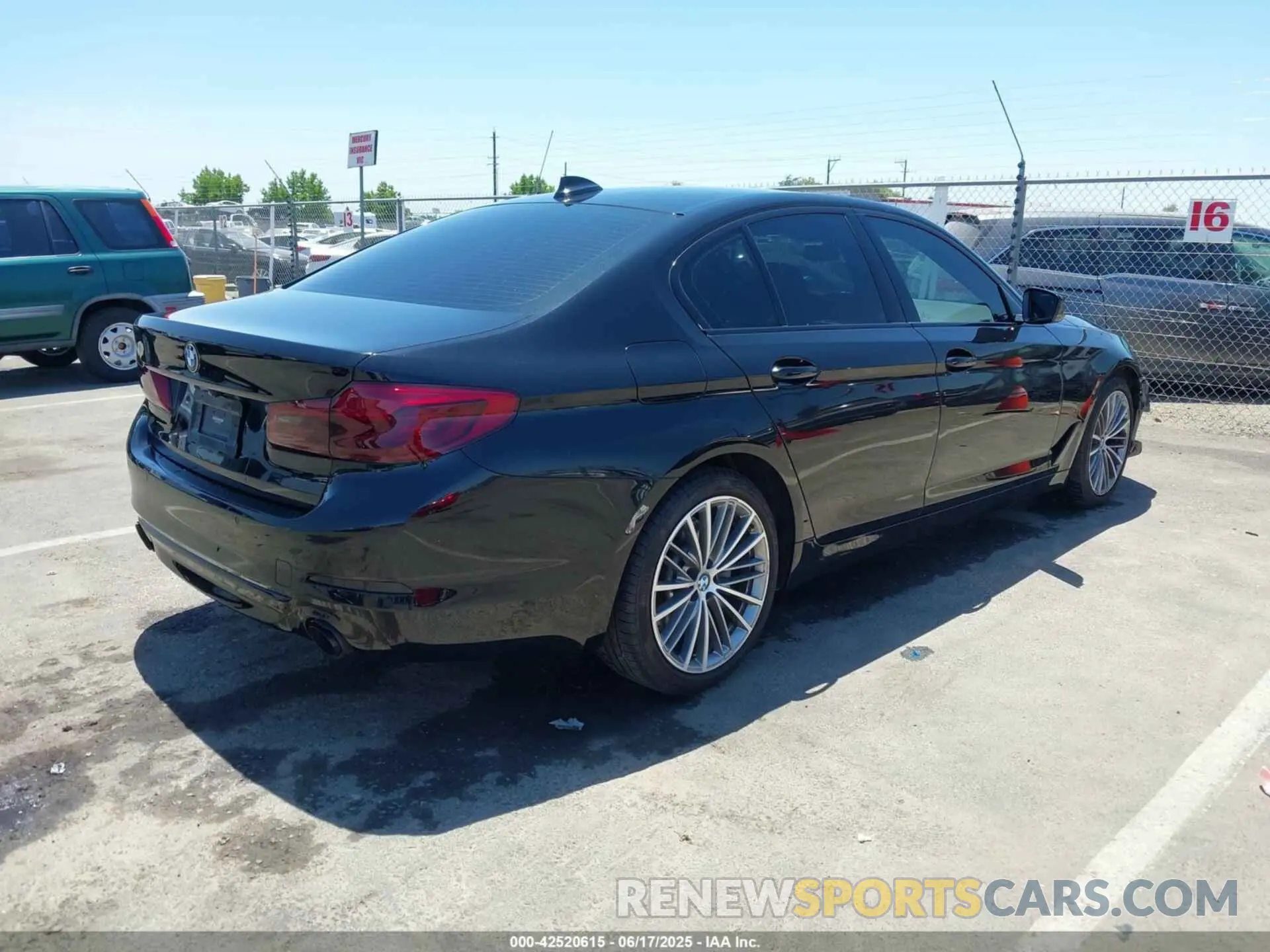 4 fotografías del automóvil dañado WBAJA5C58KBX86687 BMW 530I 2019