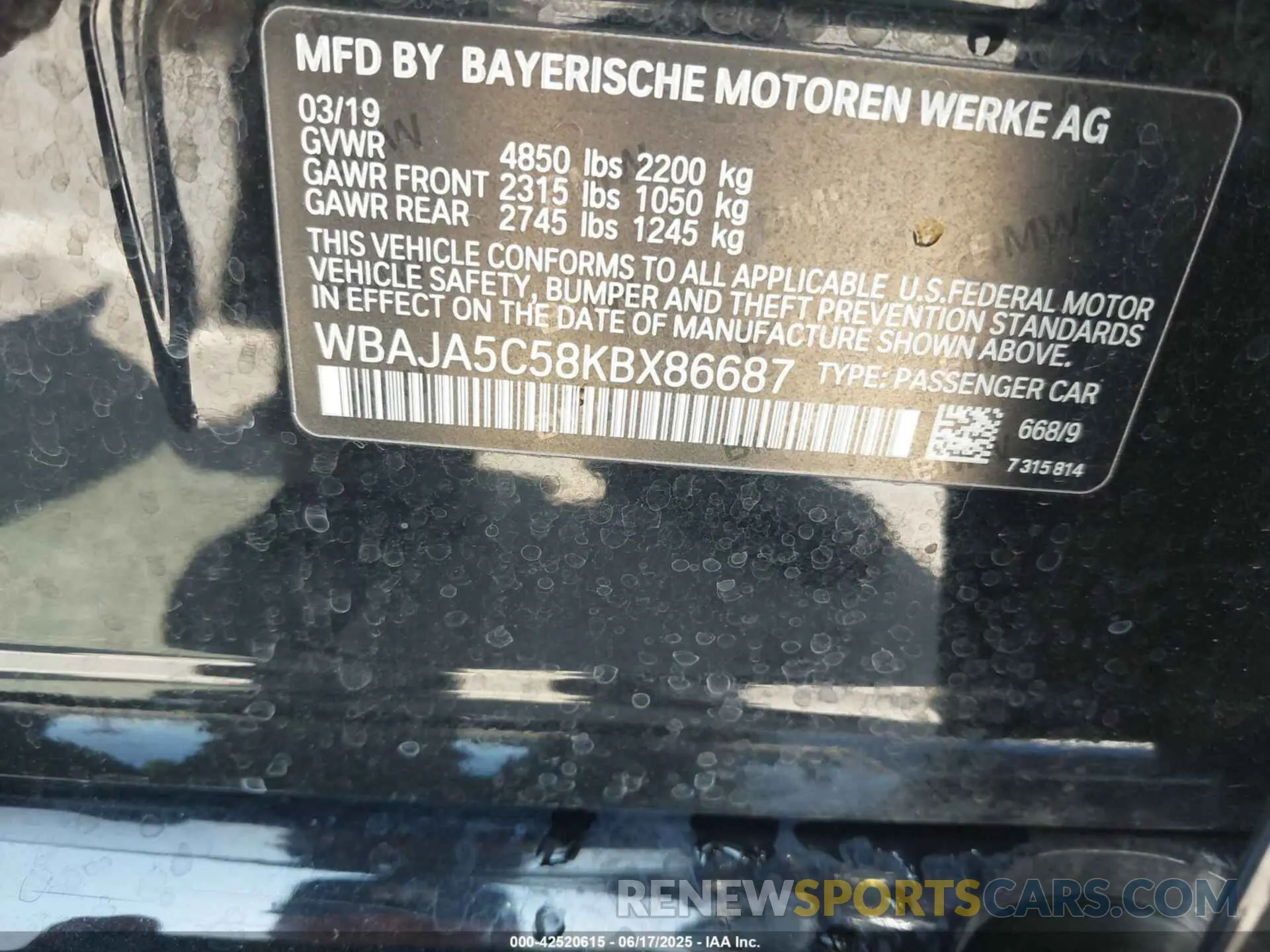 9 fotografías del automóvil dañado WBAJA5C58KBX86687 BMW 530I 2019
