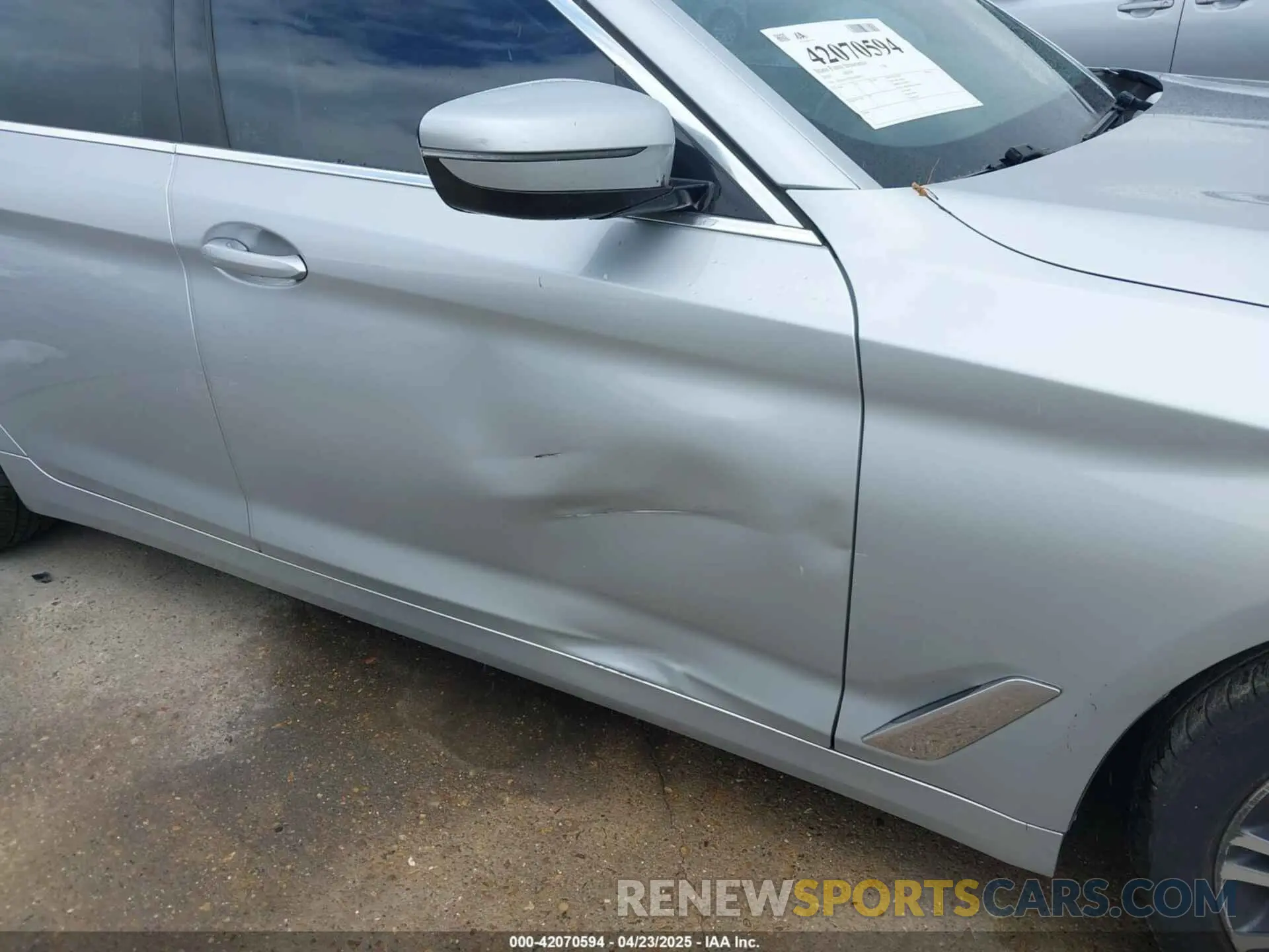 17 fotografías del automóvil dañado WBAJA5C58KBX88133 BMW 530I 2019