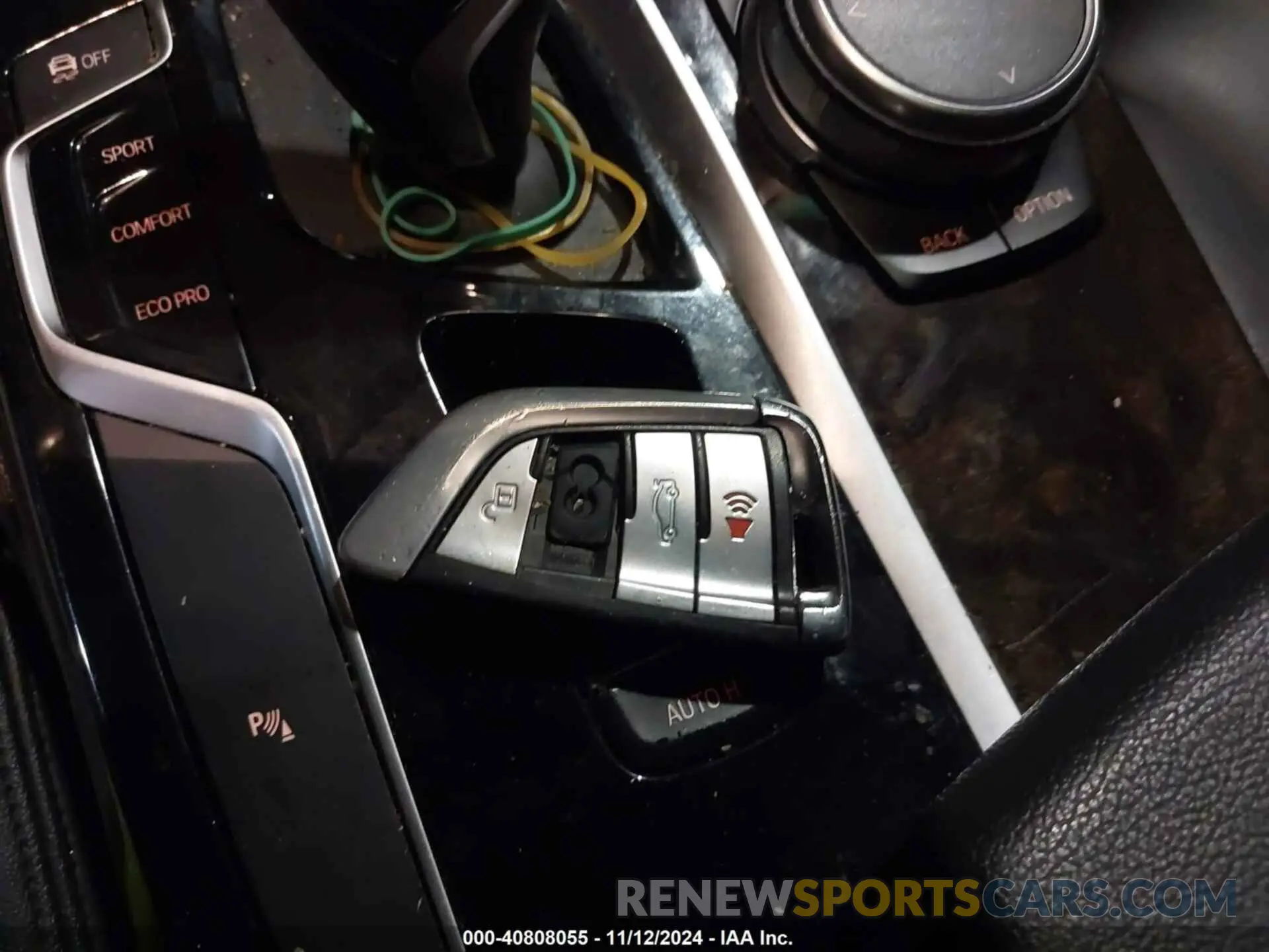 11 fotografías del automóvil dañado WBAJA5C59KWW35544 BMW 530I 2019