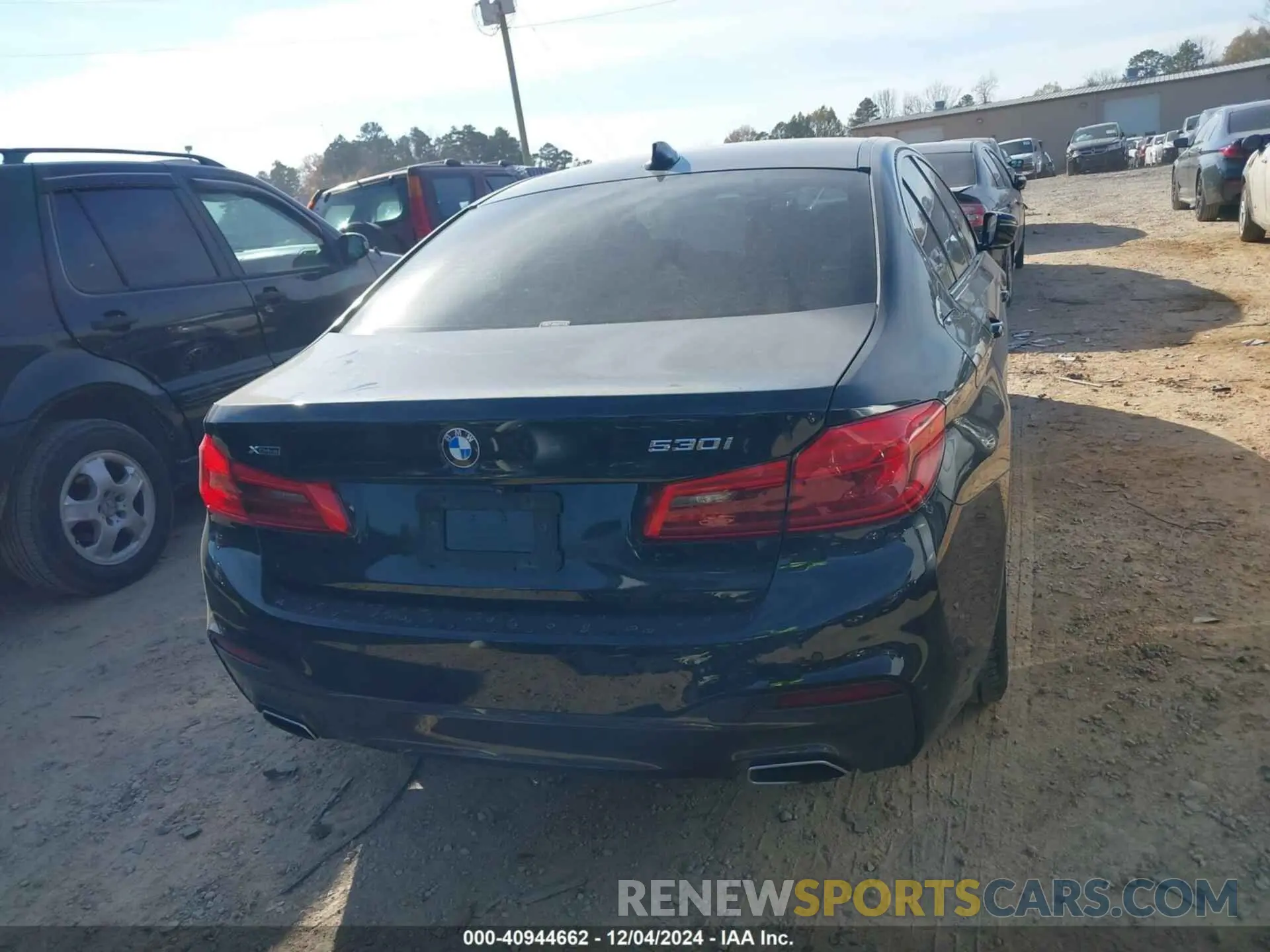 16 fotografías del automóvil dañado WBAJA7C54KG911232 BMW 530I 2019