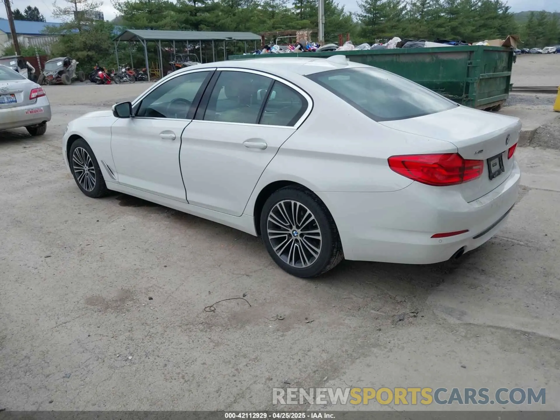 3 fotografías del automóvil dañado WBAJA7C54KWW17660 BMW 530I 2019