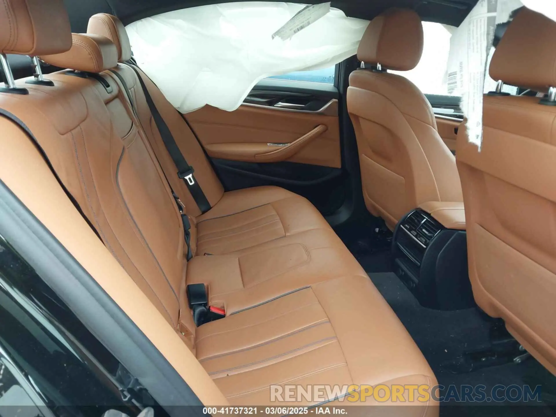 8 fotografías del automóvil dañado WBAJA7C58KG911699 BMW 530I 2019