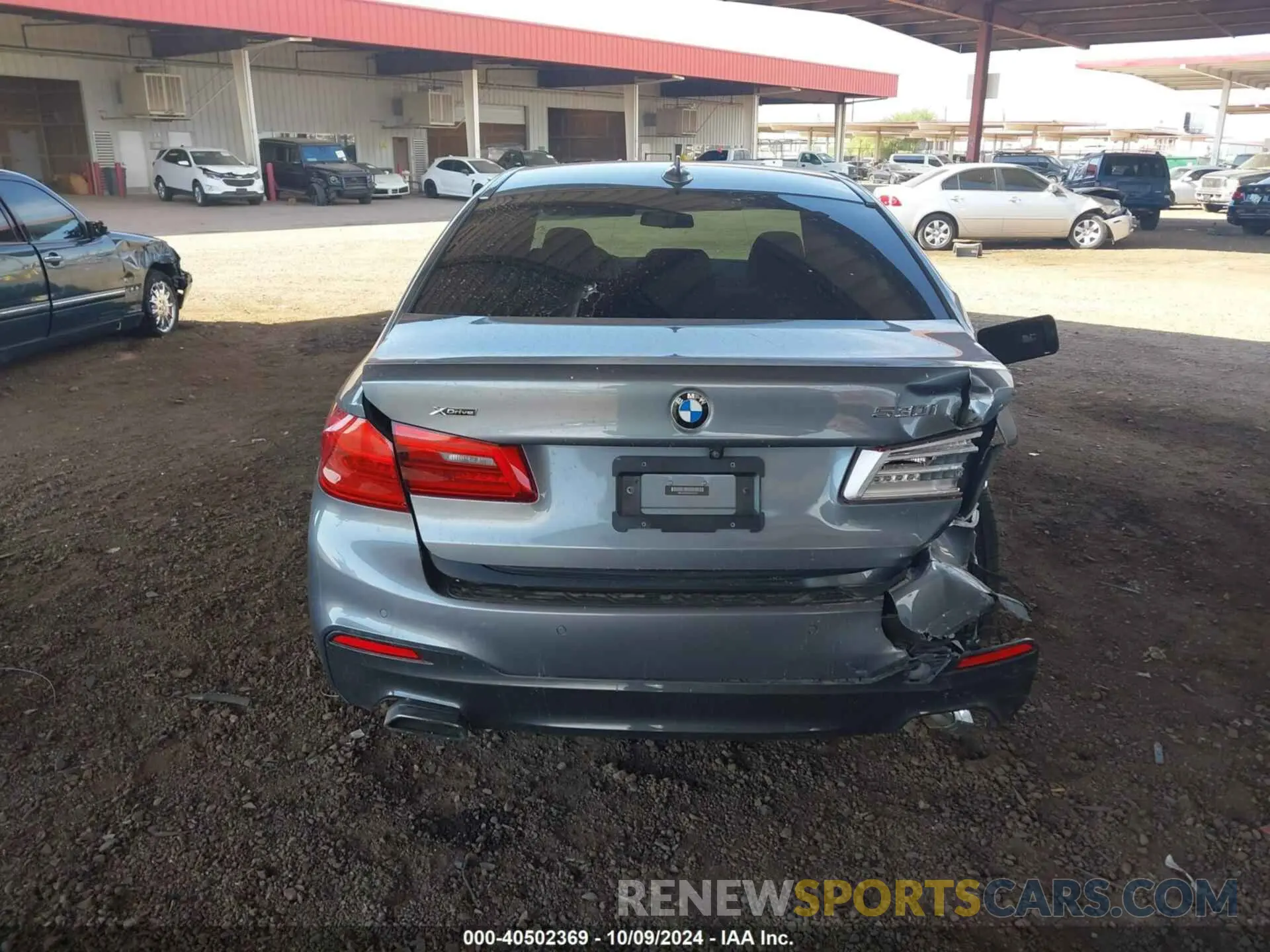 16 fotografías del automóvil dañado WBAJA7C59KWW23101 BMW 530I 2019