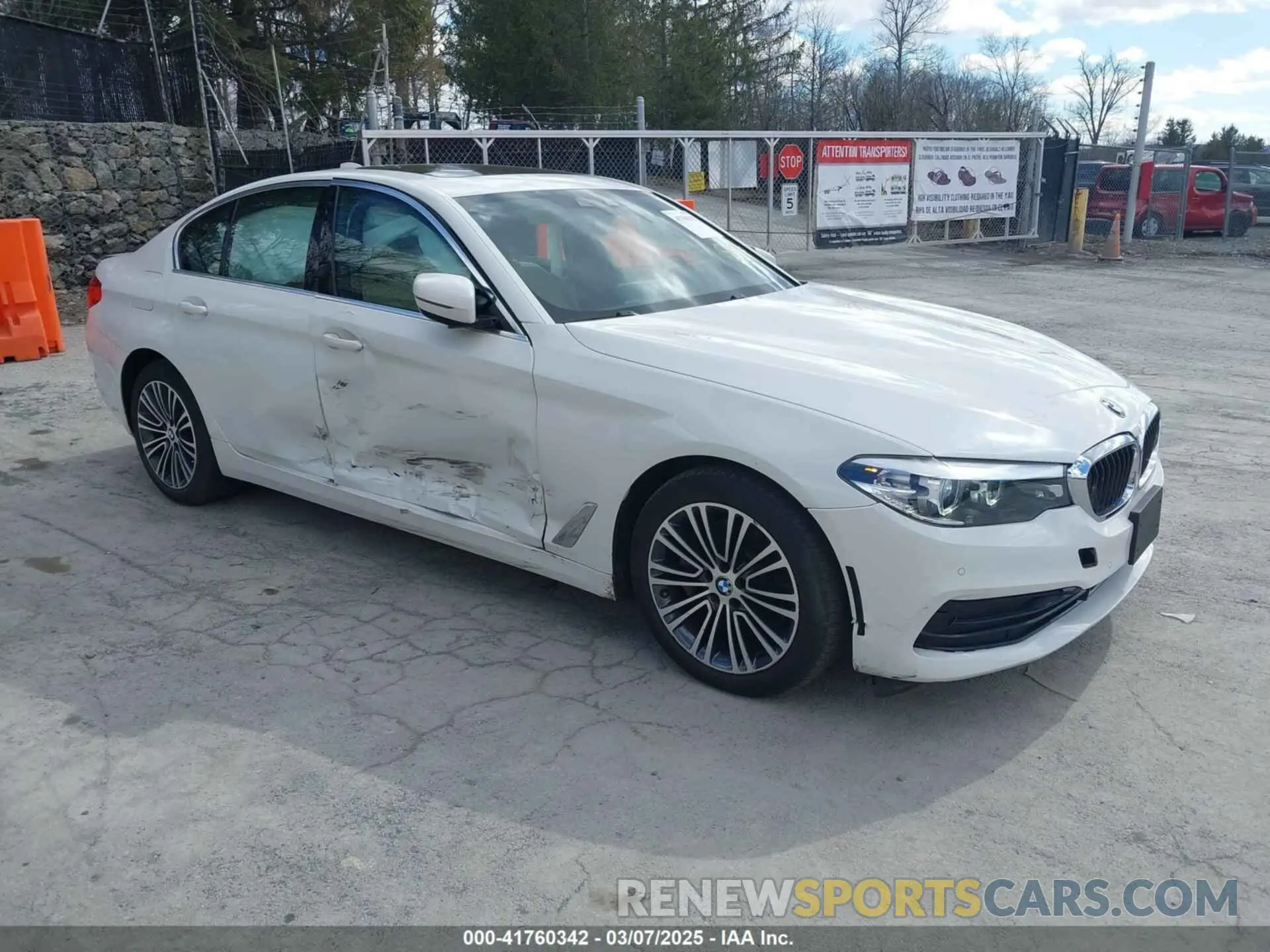1 fotografías del automóvil dañado WBAJA7C5XKWW23351 BMW 530I 2019