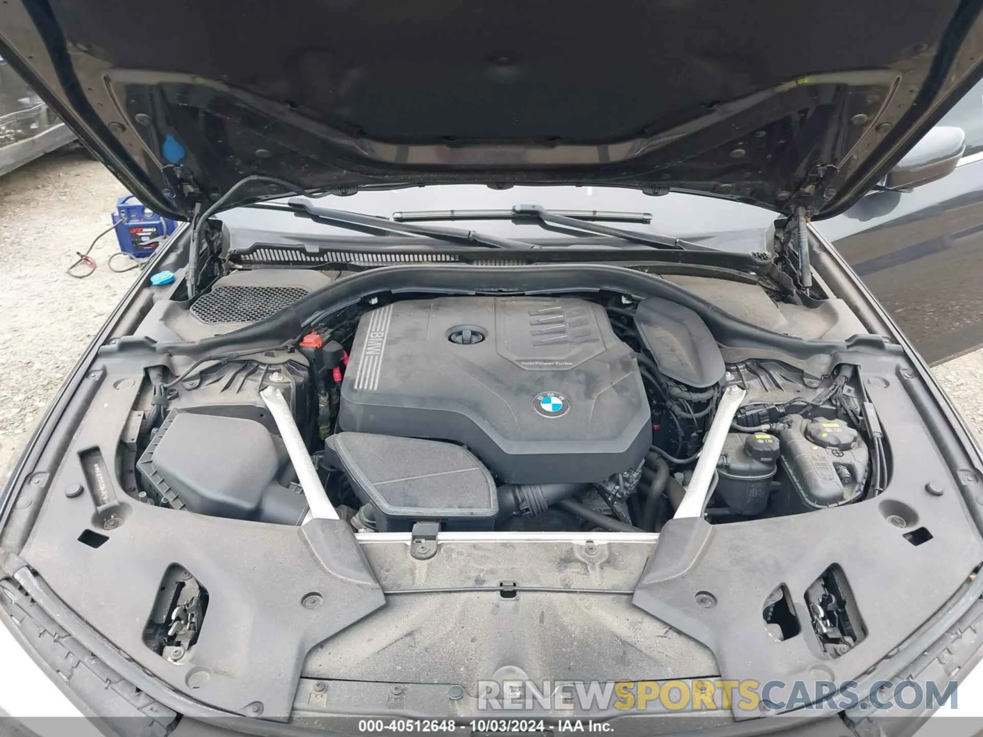 10 fotografías del automóvil dañado WBAJR7C01LCD64882 BMW 530I 2020