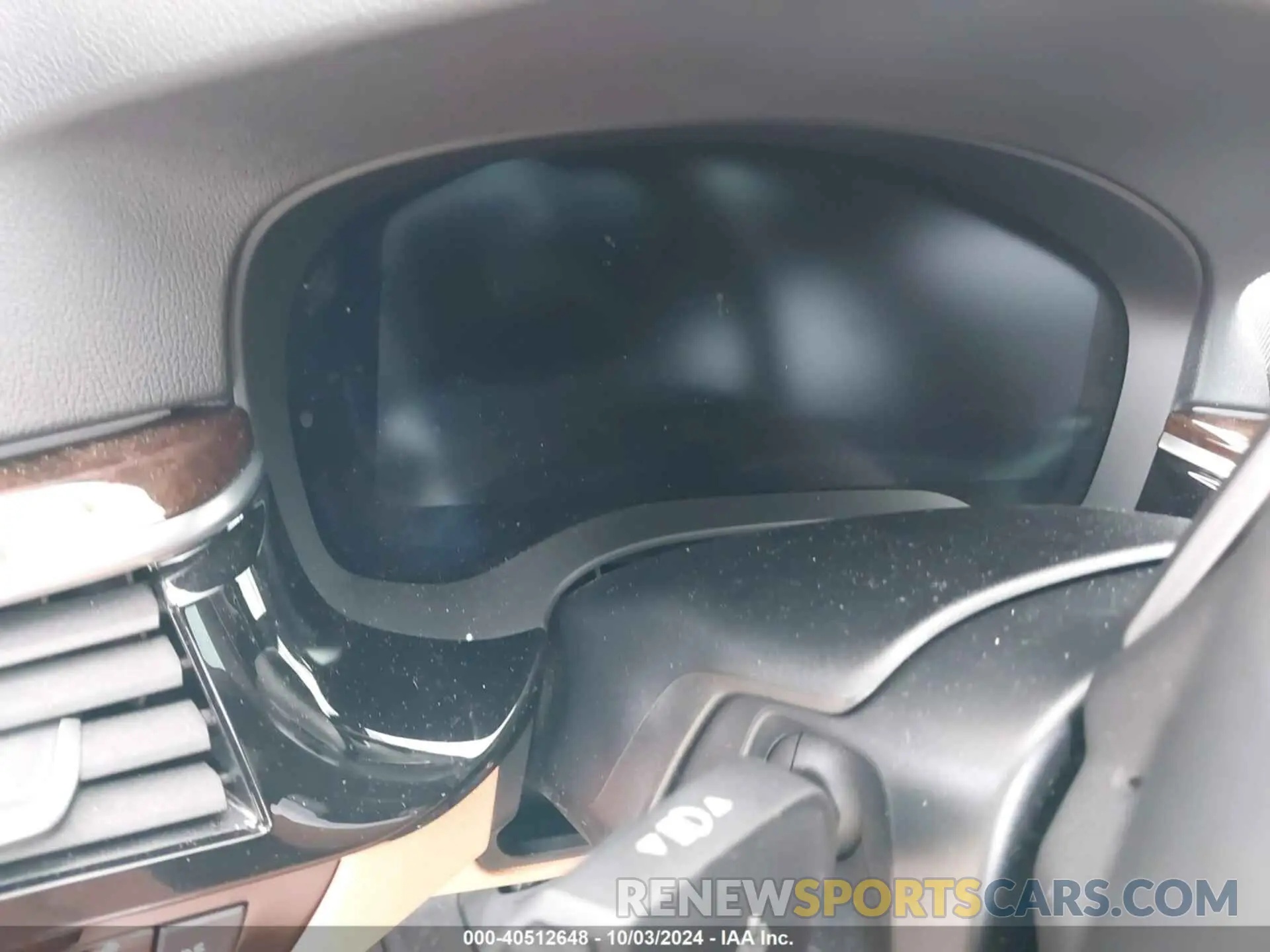 7 fotografías del automóvil dañado WBAJR7C01LCD64882 BMW 530I 2020