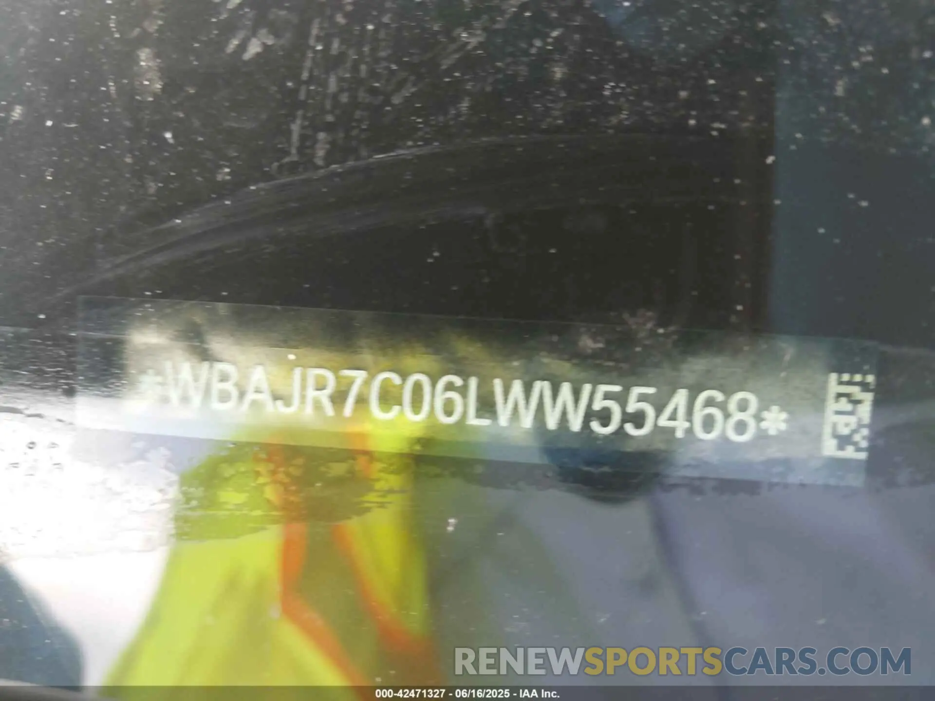 9 fotografías del automóvil dañado WBAJR7C06LWW55468 BMW 530I 2020