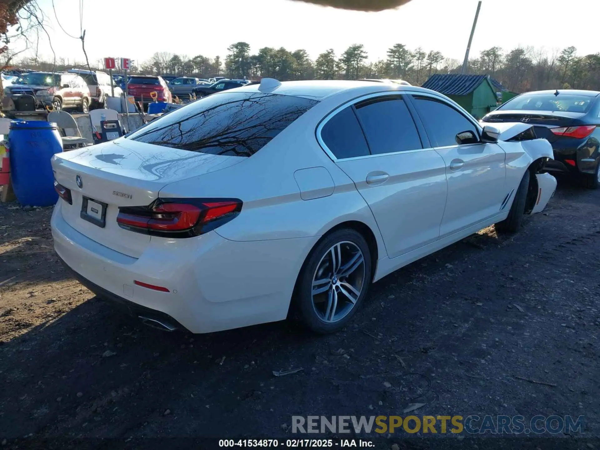 4 fotografías del automóvil dañado WBA13BJ03MWW94432 BMW 530I 2021