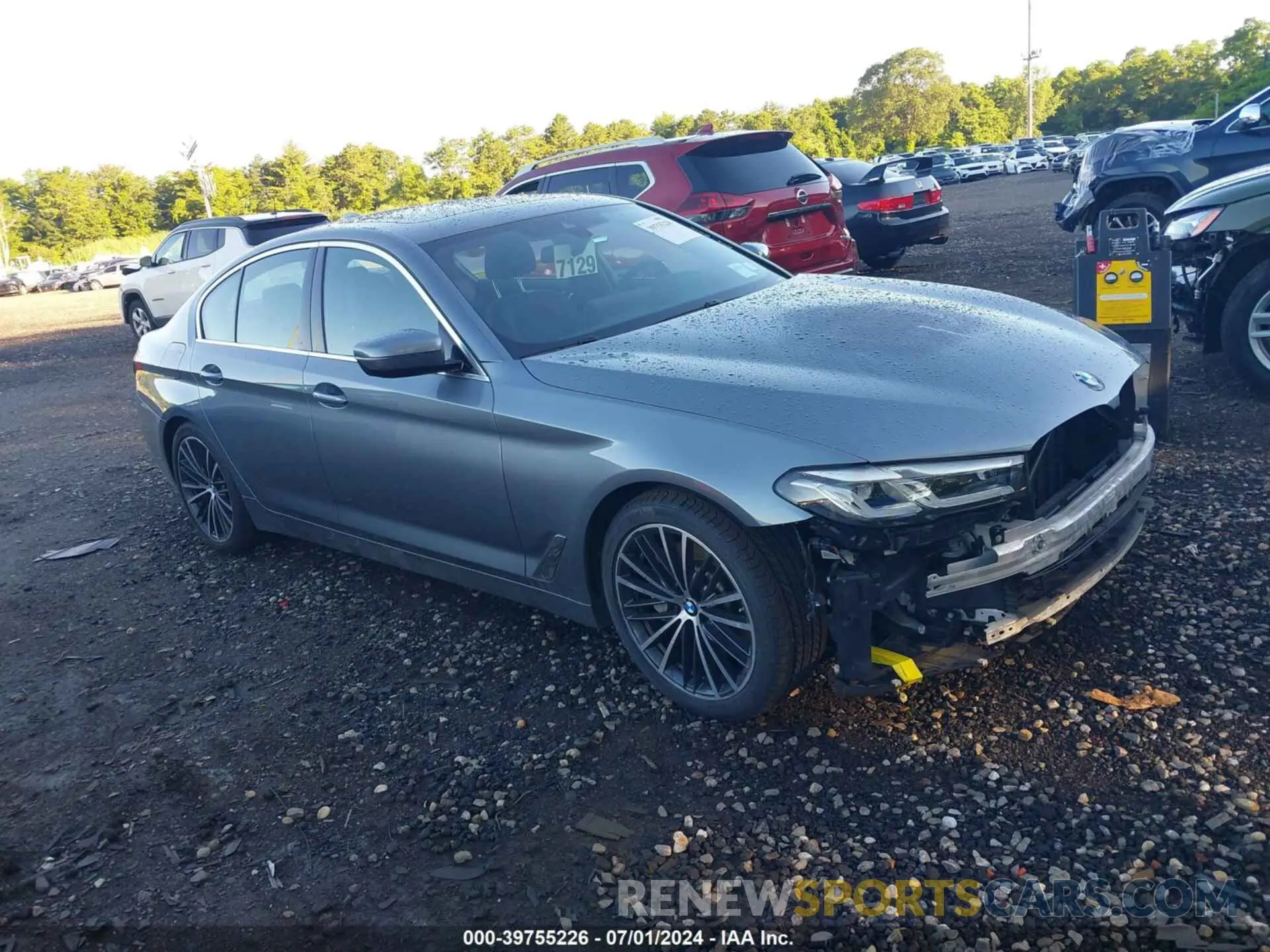 1 fotografías del automóvil dañado WBA13BJ05MWW99373 BMW 530I 2021