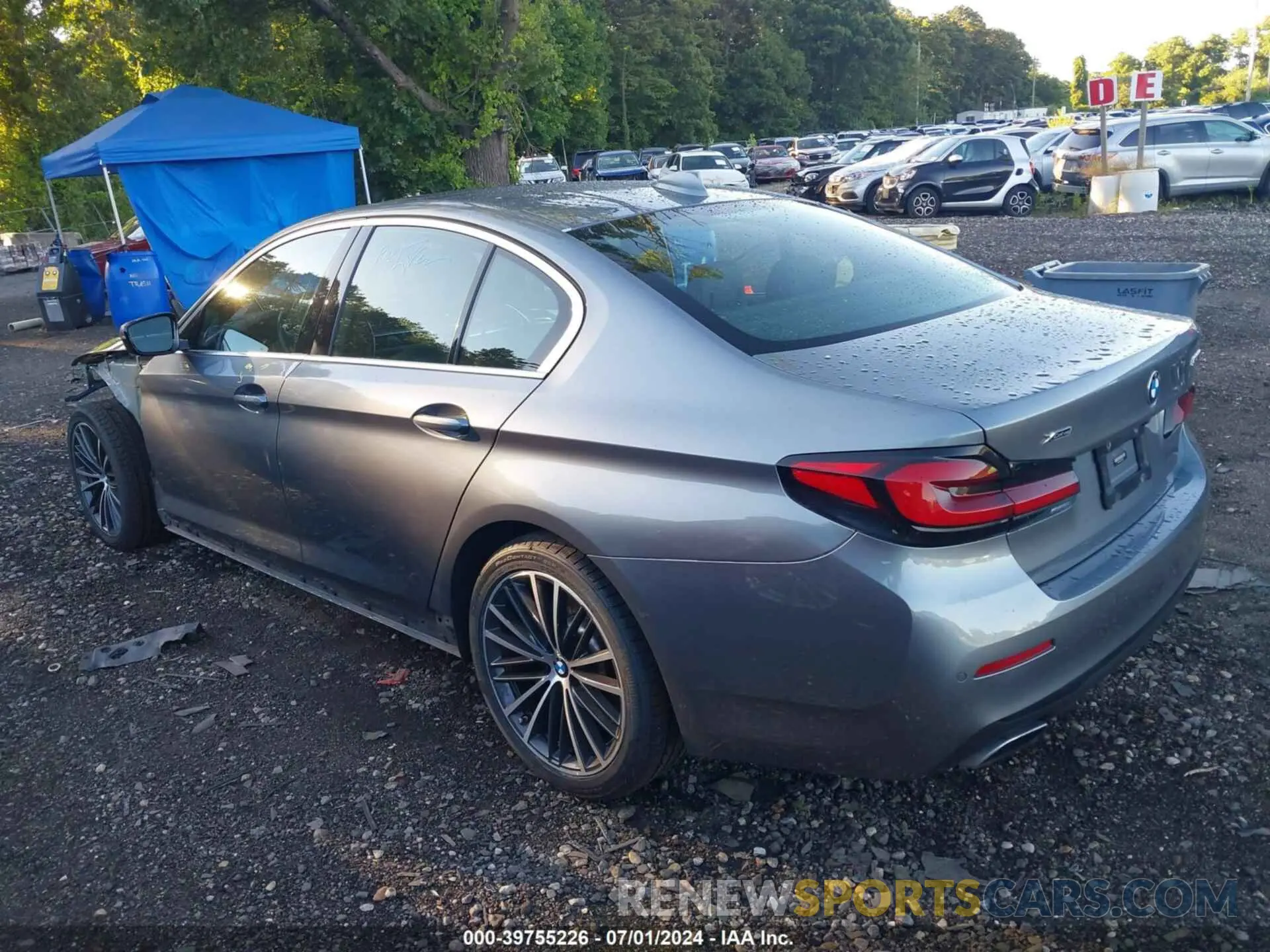 3 fotografías del automóvil dañado WBA13BJ05MWW99373 BMW 530I 2021