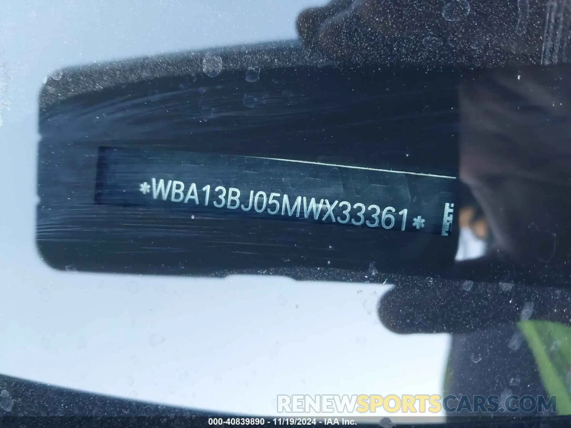 17 fotografías del automóvil dañado WBA13BJ05MWX33361 BMW 530I 2021