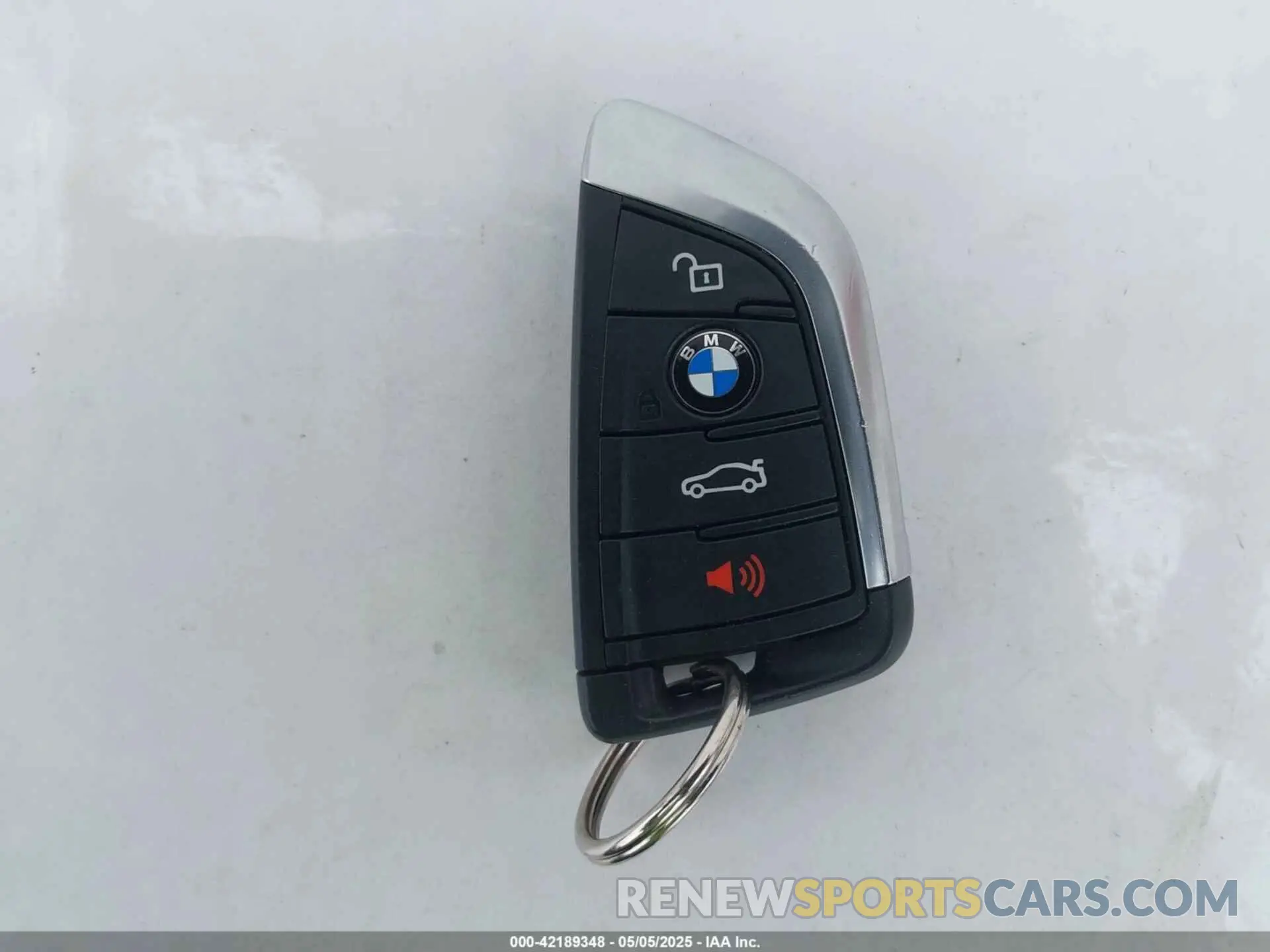 11 fotografías del automóvil dañado WBA13BJ08MCF06654 BMW 530I 2021
