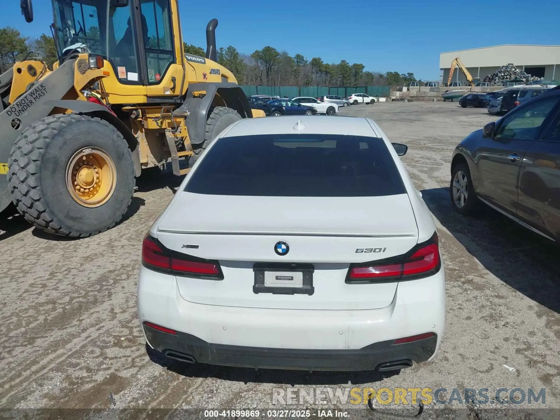 14 fotografías del automóvil dañado WBA13BJ08MCF53425 BMW 530I 2021