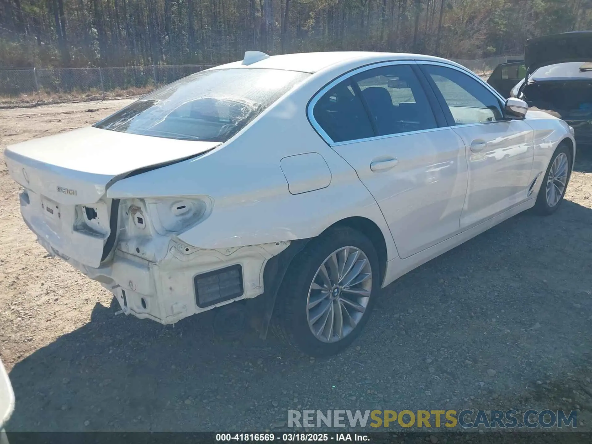 4 fotografías del automóvil dañado WBA13BJ0XMCG37729 BMW 530I 2021