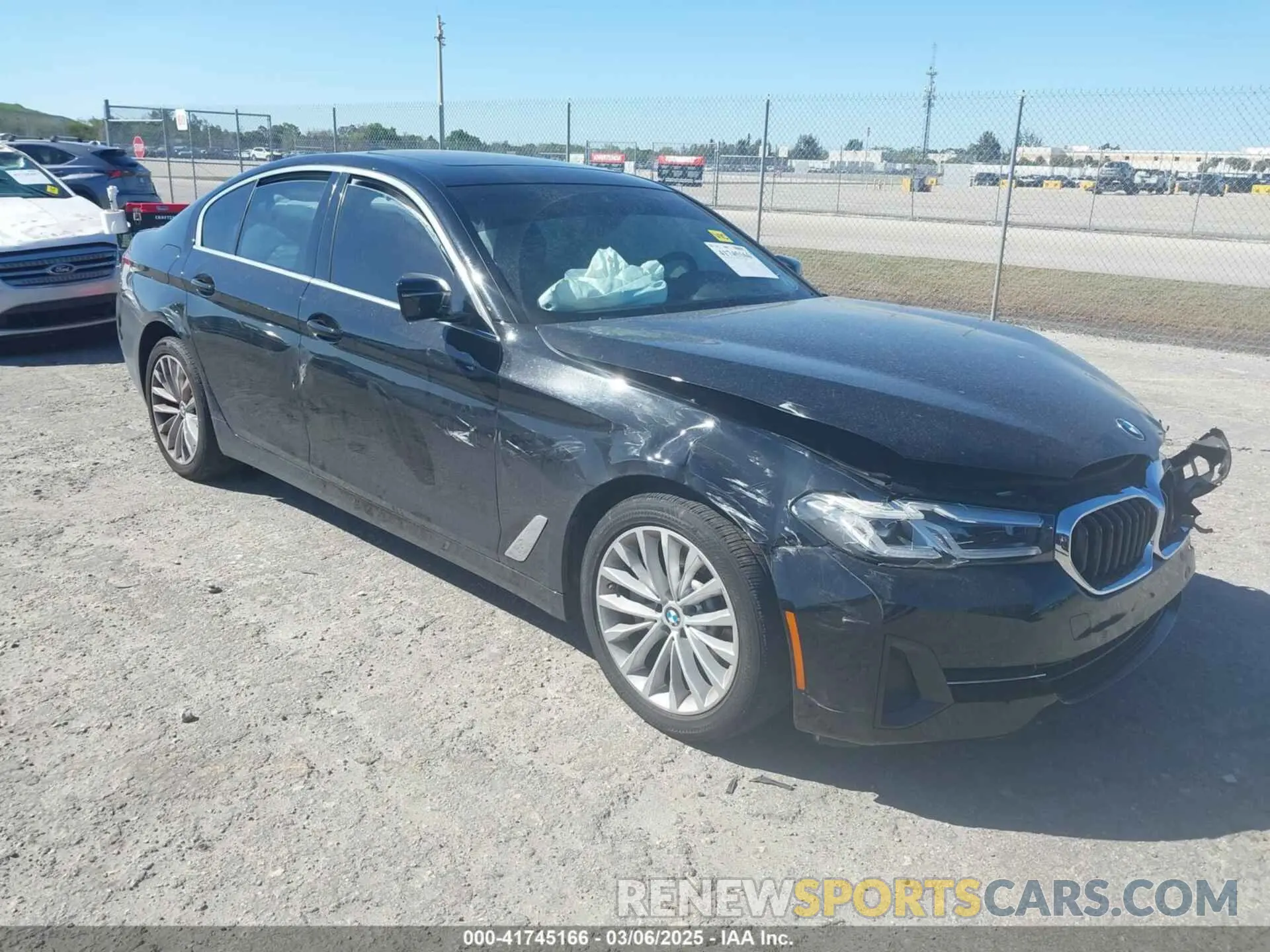 1 fotografías del automóvil dañado WBA53BH02MCF77971 BMW 530I 2021