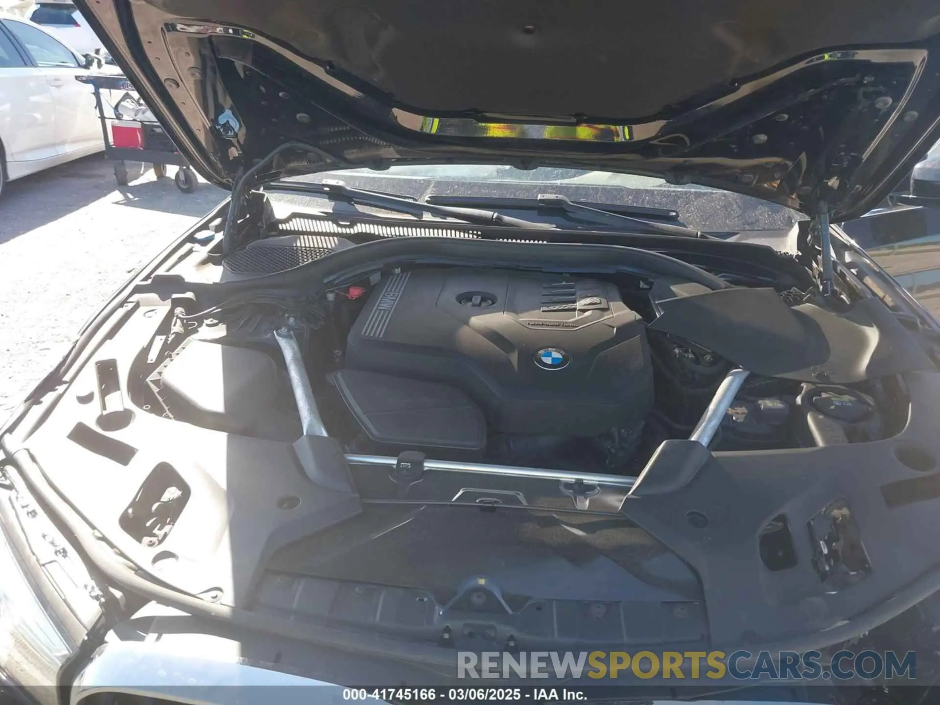 10 fotografías del automóvil dañado WBA53BH02MCF77971 BMW 530I 2021