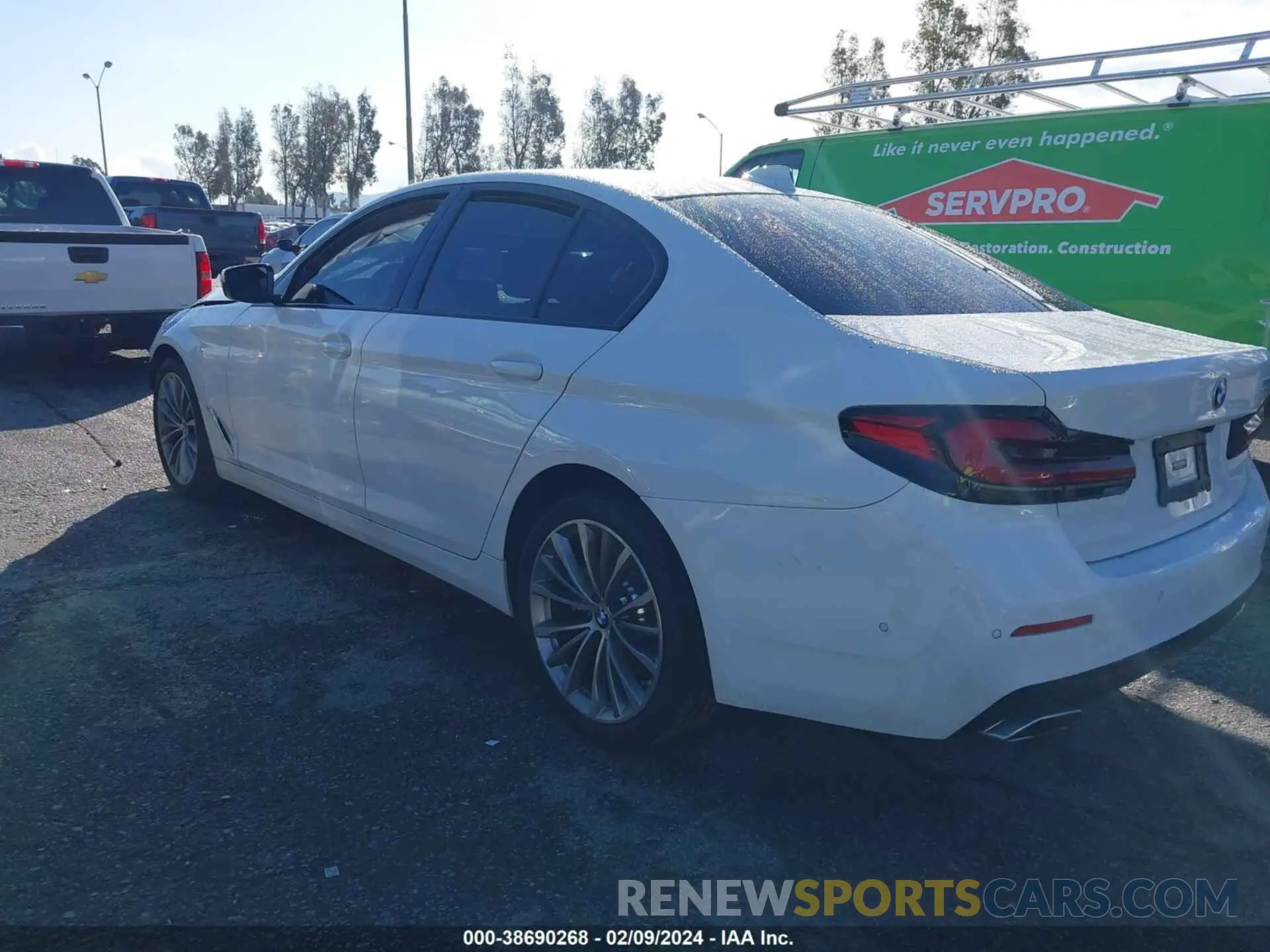 3 fotografías del automóvil dañado WBA53BH08PWY10722 BMW 530I 2023
