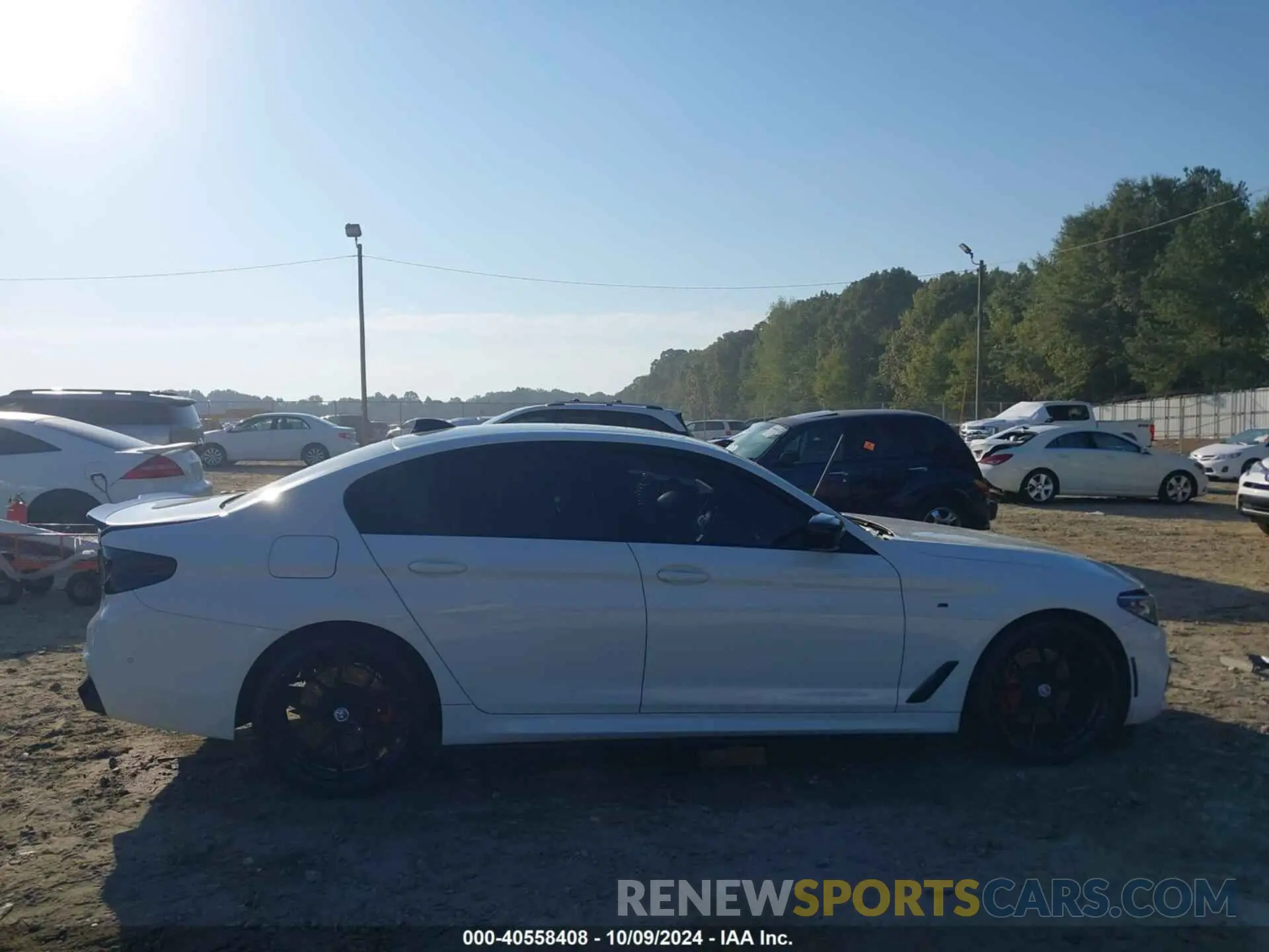13 fotografías del automóvil dañado WBAJE5C53KBM76709 BMW 540 2019