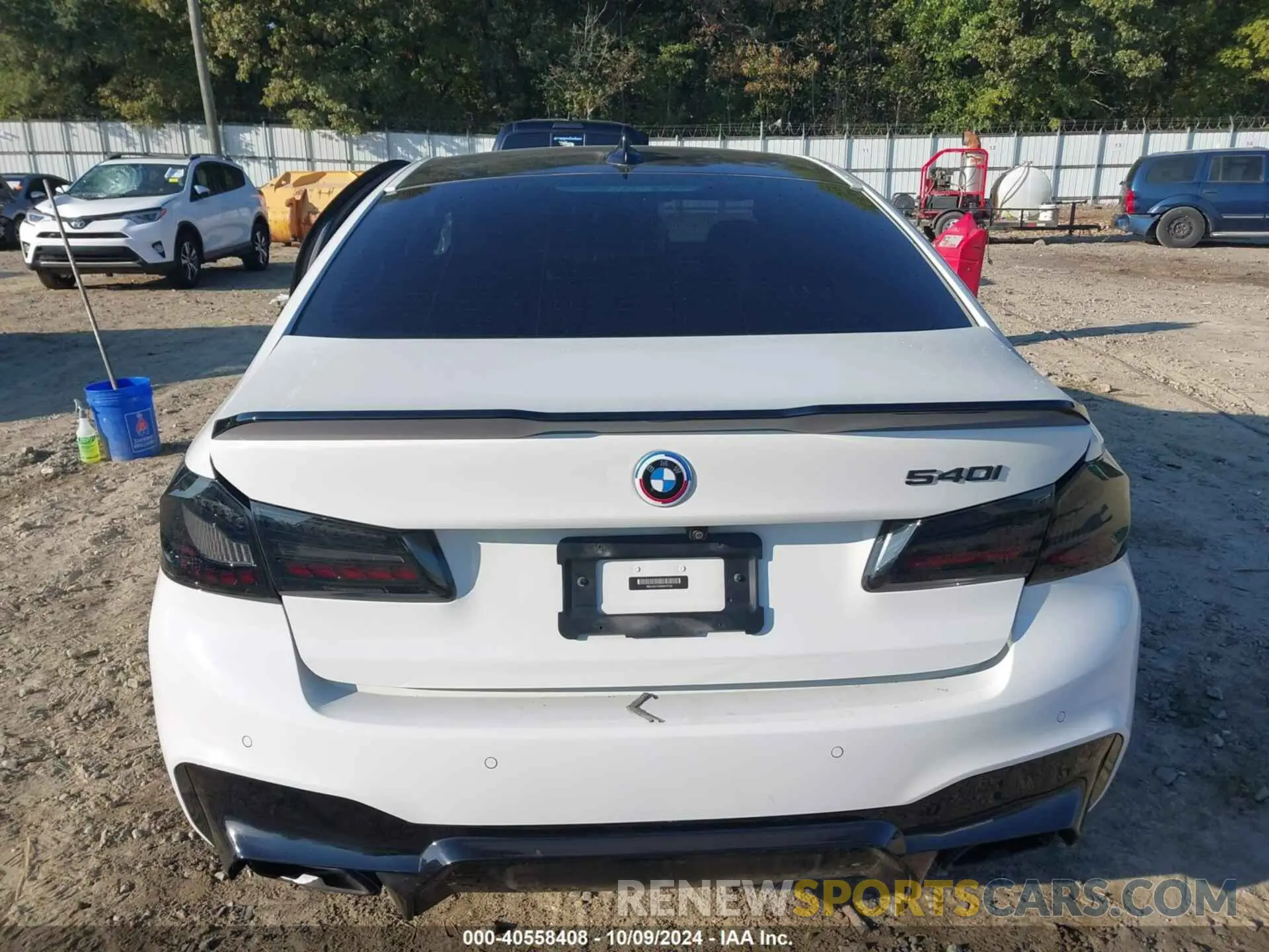 16 fotografías del automóvil dañado WBAJE5C53KBM76709 BMW 540 2019